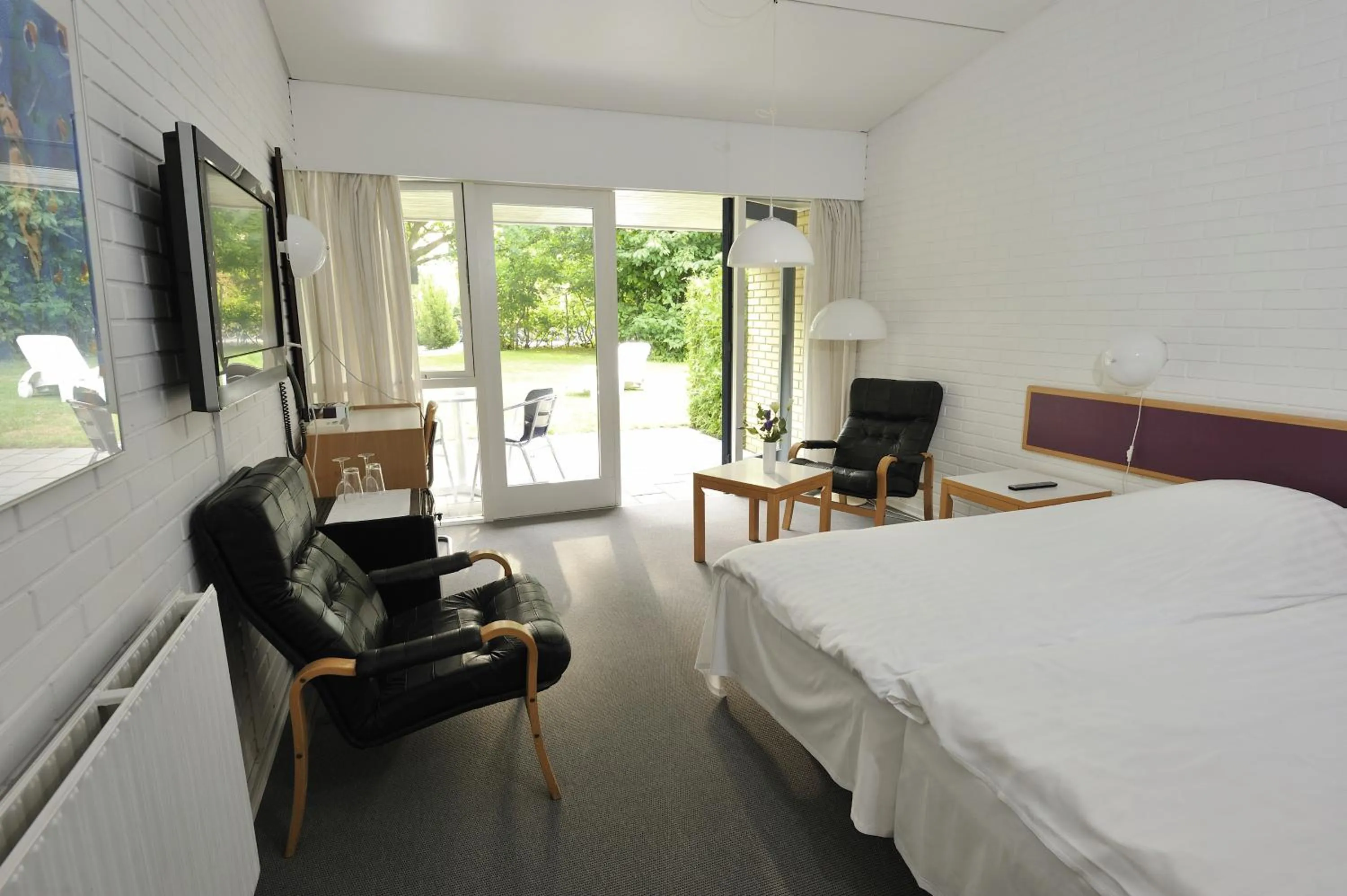 Living room, Bed in Hotel Balka Strand