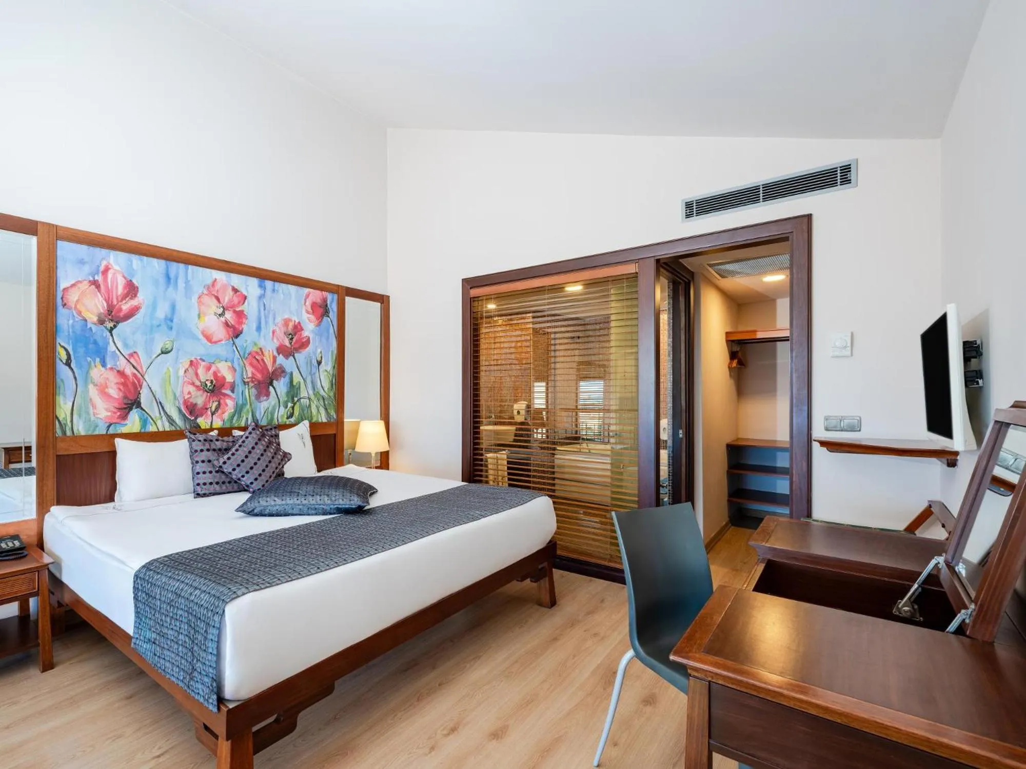 Photo of the whole room, Bed in Asteria Family Resort Belek