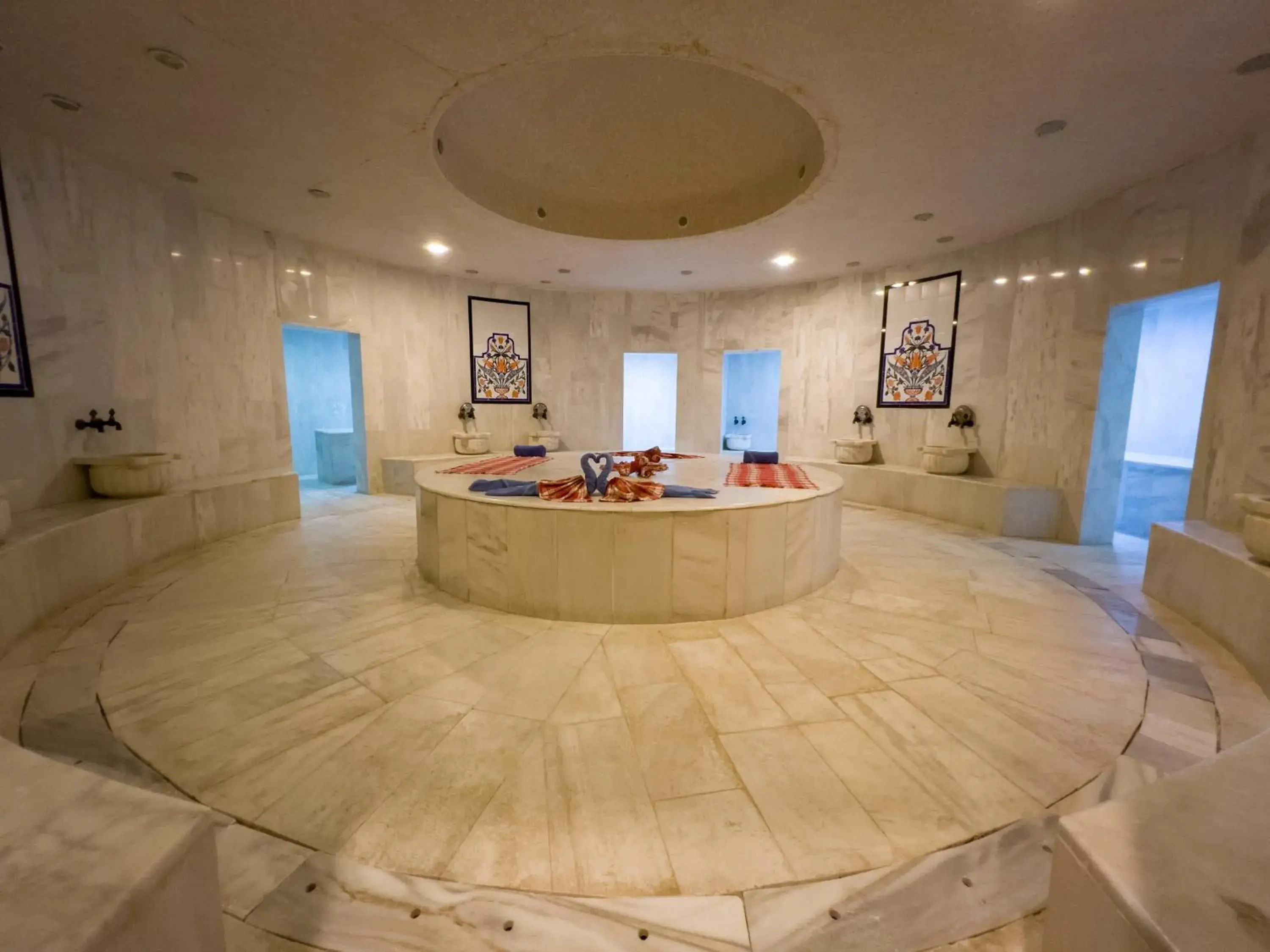 Spa and wellness centre/facilities in AQI Hydros Club Spa and wellness centre/facilities in AQI Hydros Club