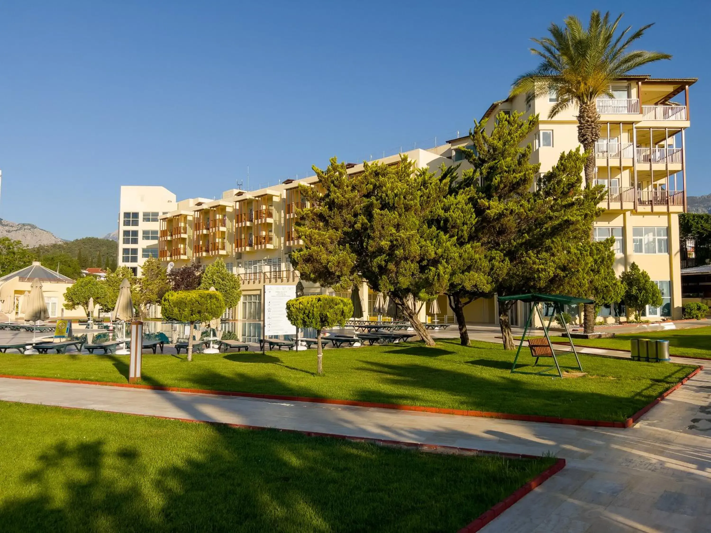 Property building in AQI Hydros Club Property building in AQI Hydros Club