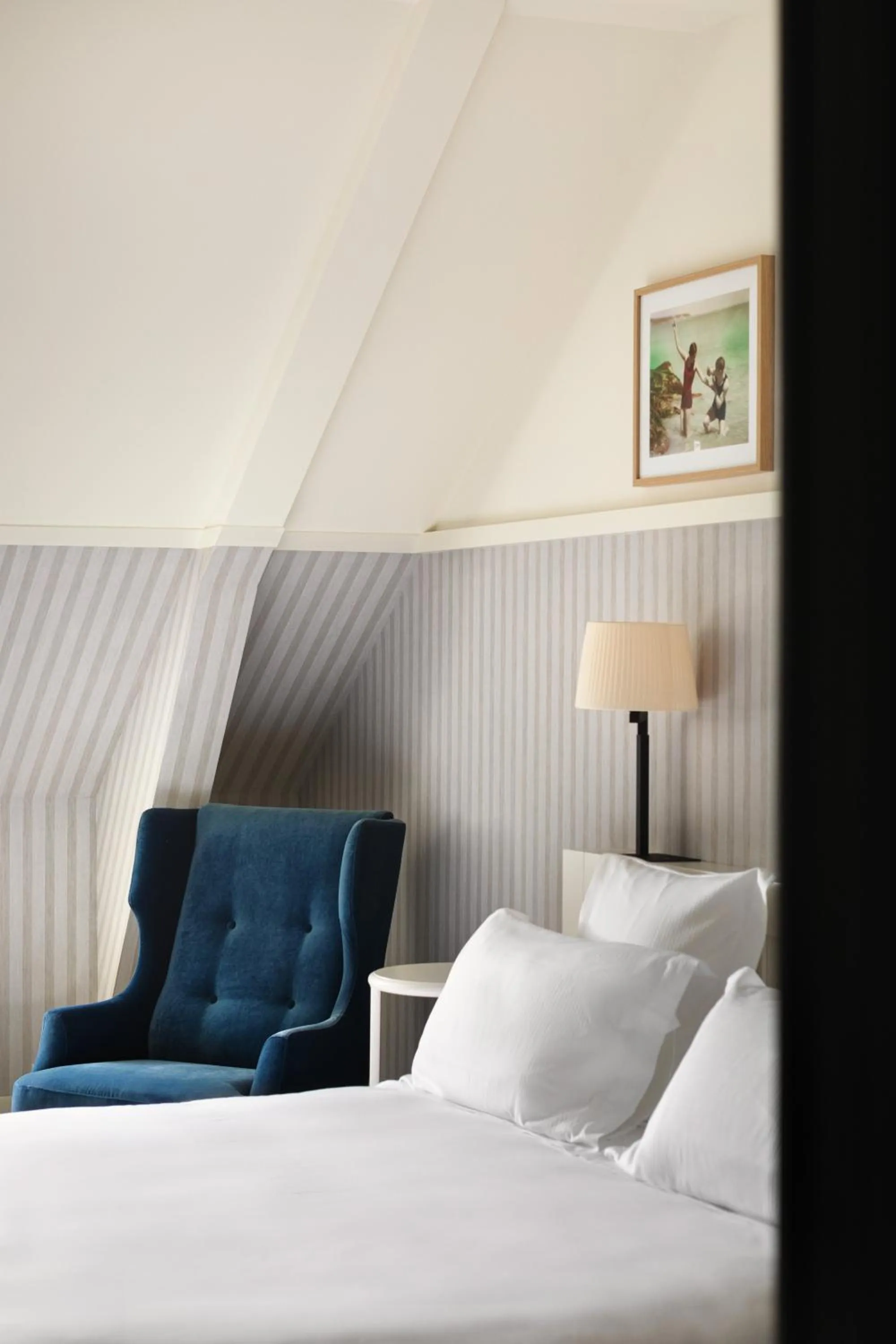 Photo of the whole room, Bed in Grand Hôtel Perros-Guirec