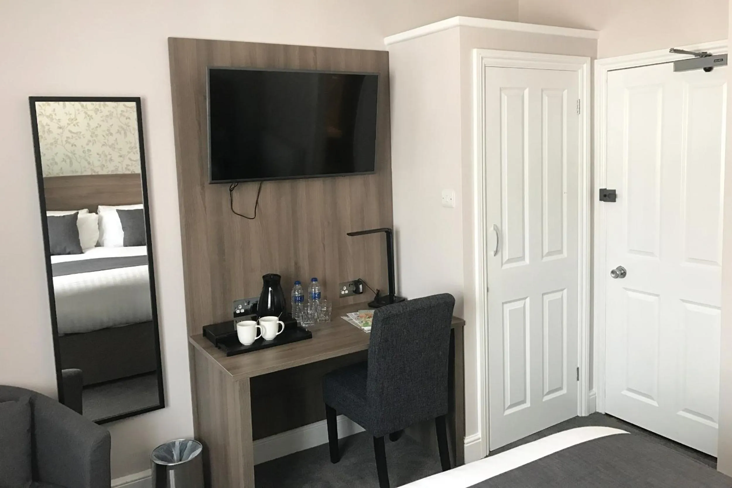 TV and multimedia, Bed in Qudos