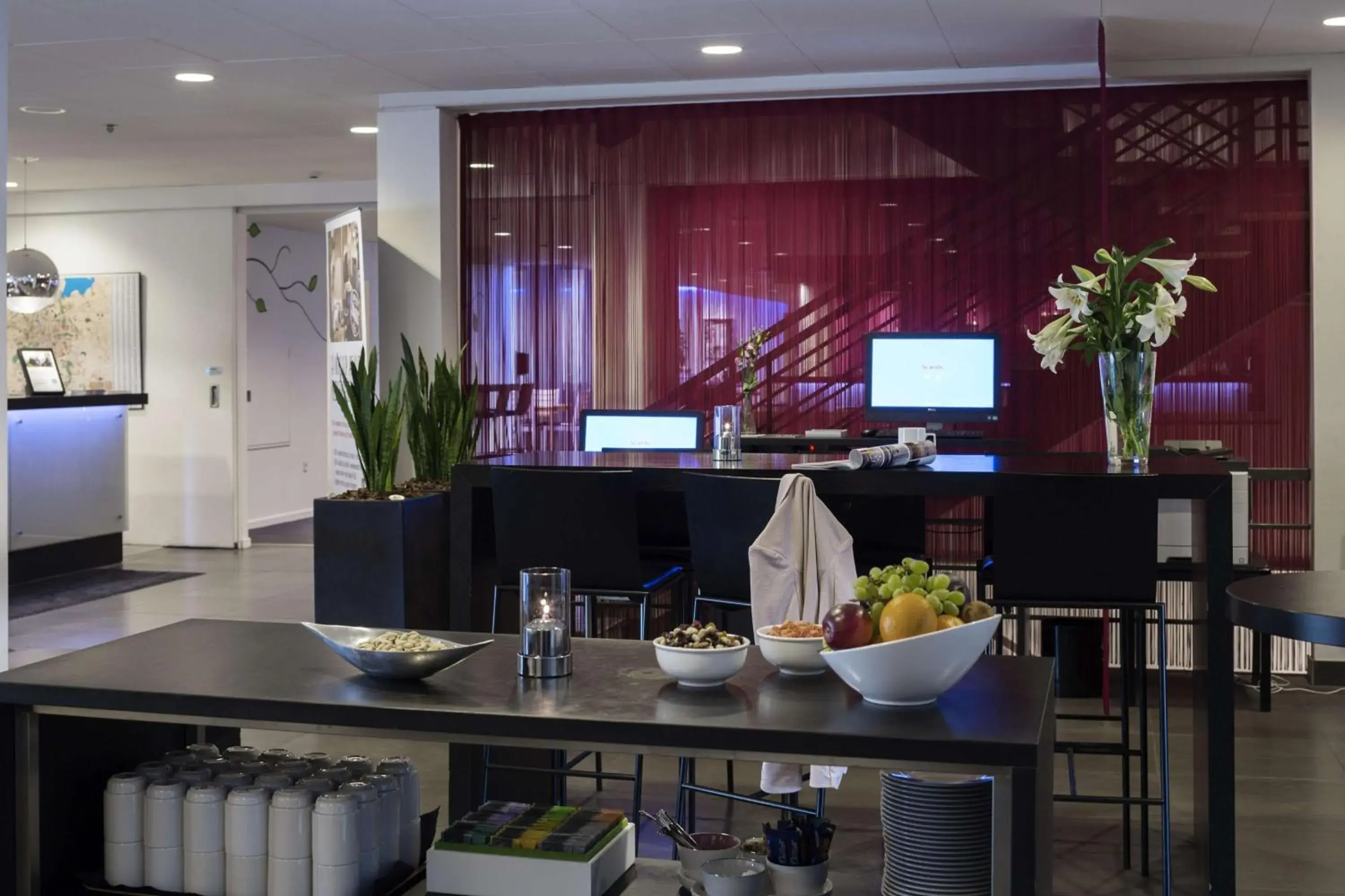 Lobby or reception in Scandic Odense Lobby or reception in Scandic Odense
