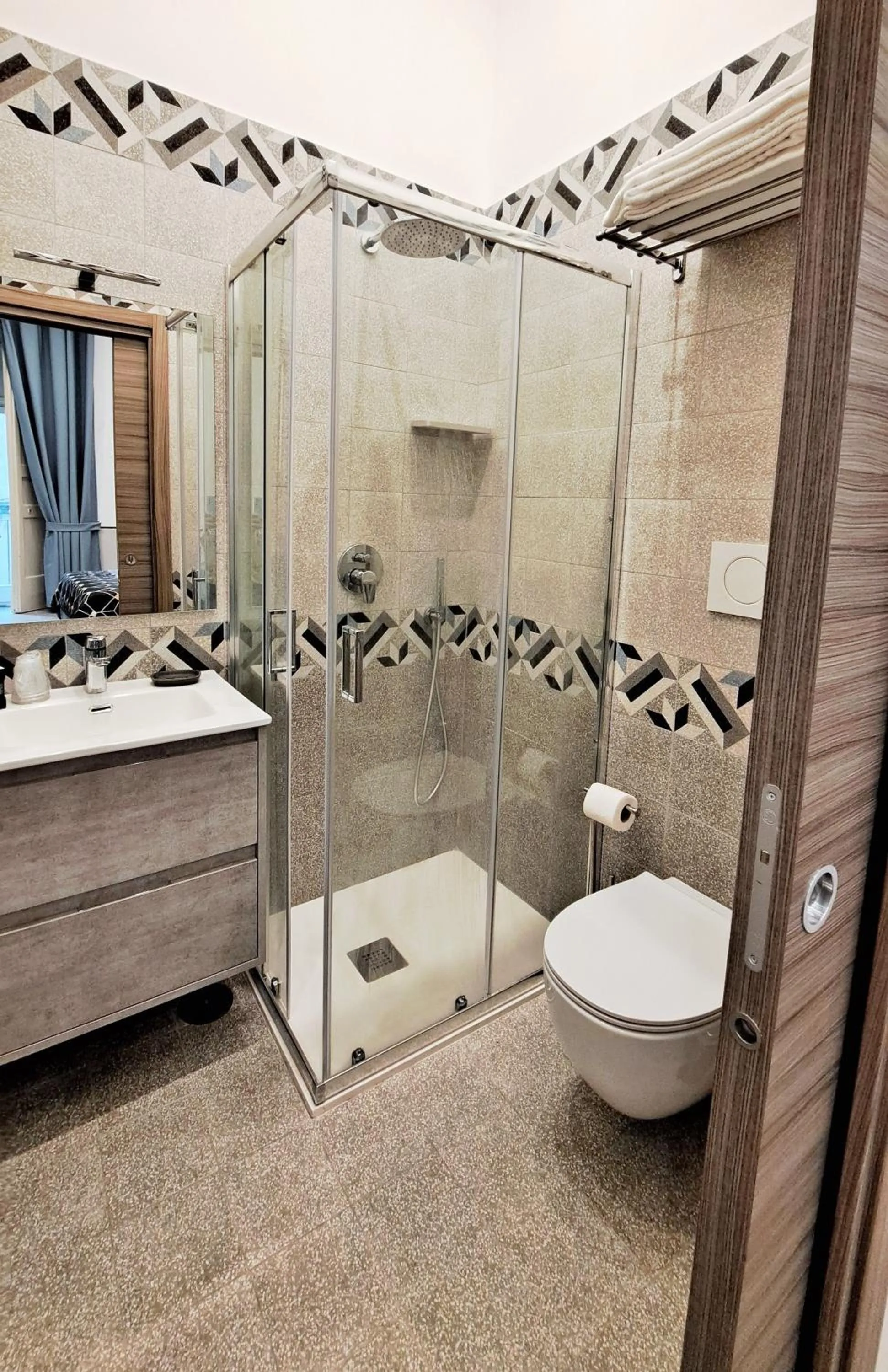 Bathroom in Hotel Meublè Santa Chiara Suite