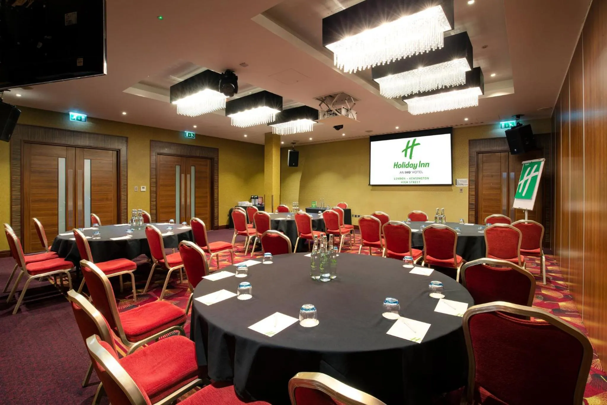 Meeting/conference room in Holiday Inn London Kensington High St. by IHG