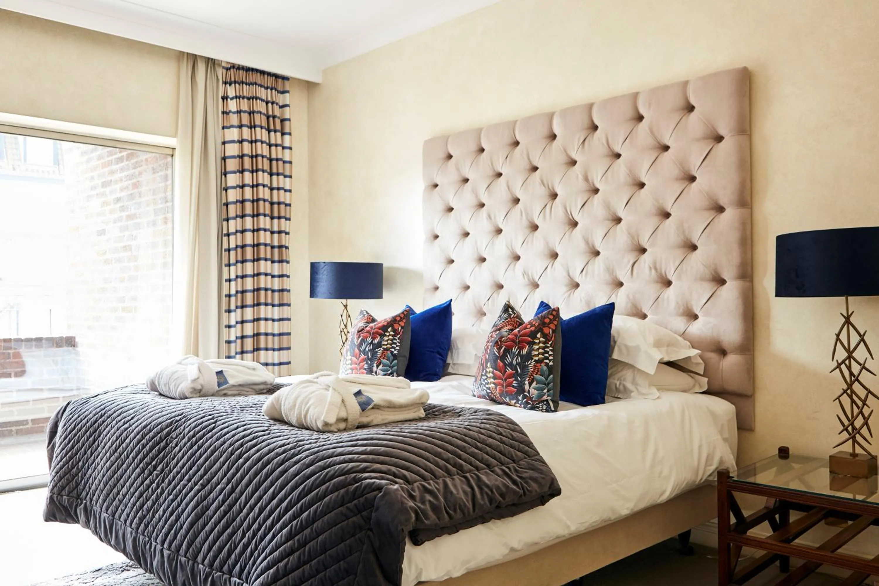 Bed in 9 Hertford Street - 4 Stars VisitEngland