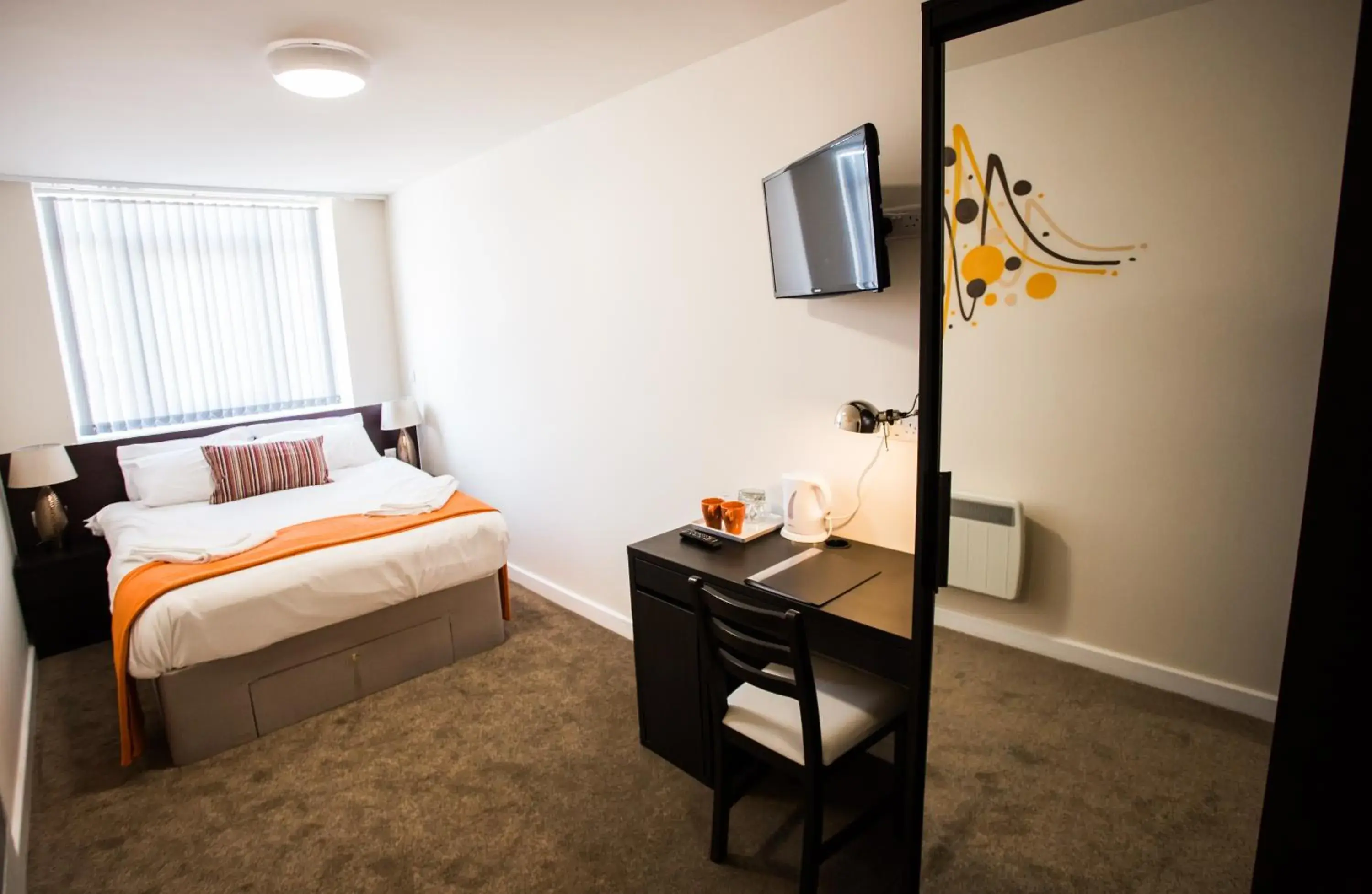 Double Room with Private Bathroom - single occupancy in Whiteley Mill Double Room with Private Bathroom - single occupancy in Whiteley Mill