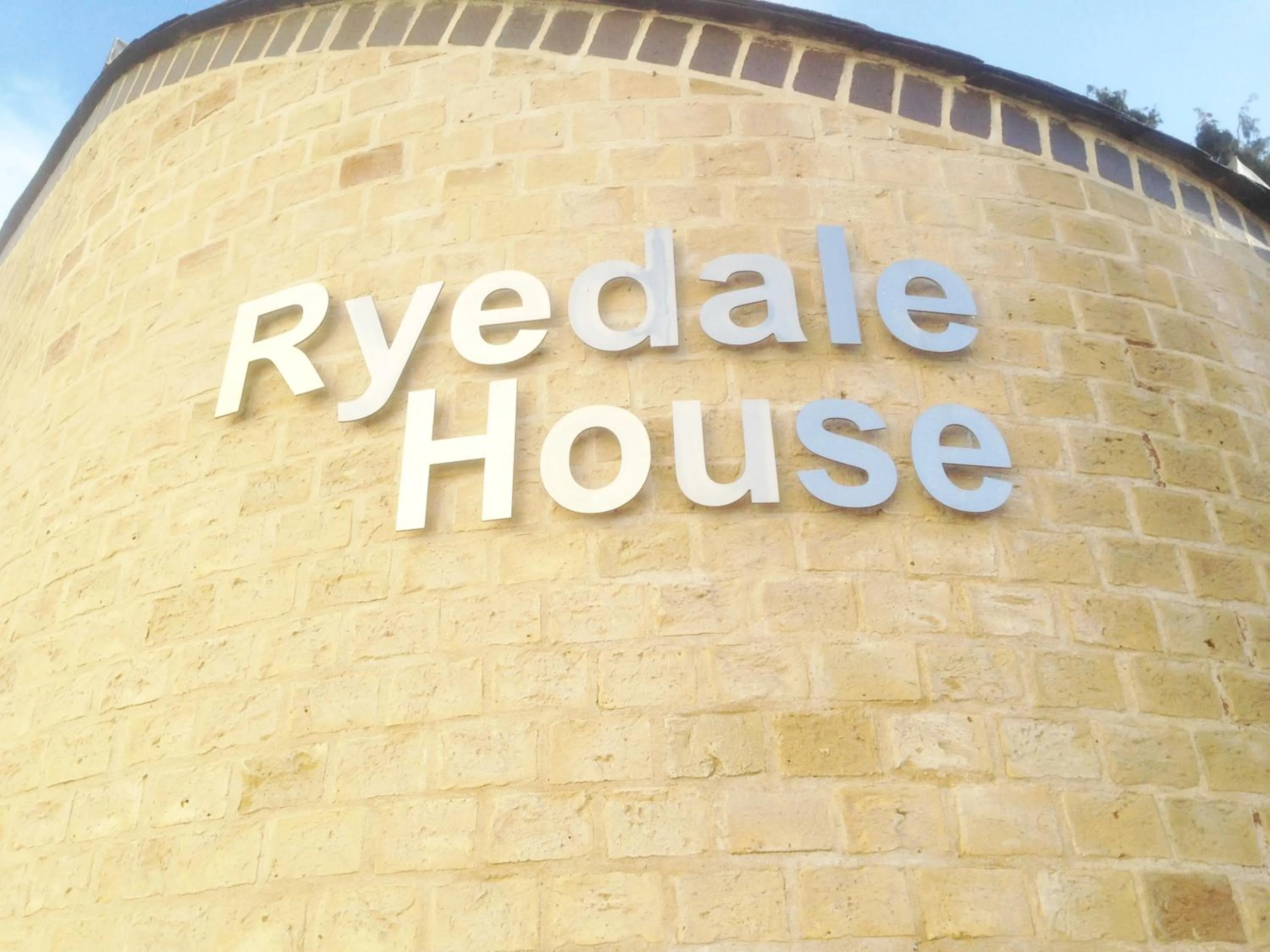 Facade/entrance in Citystay Living - The Dales