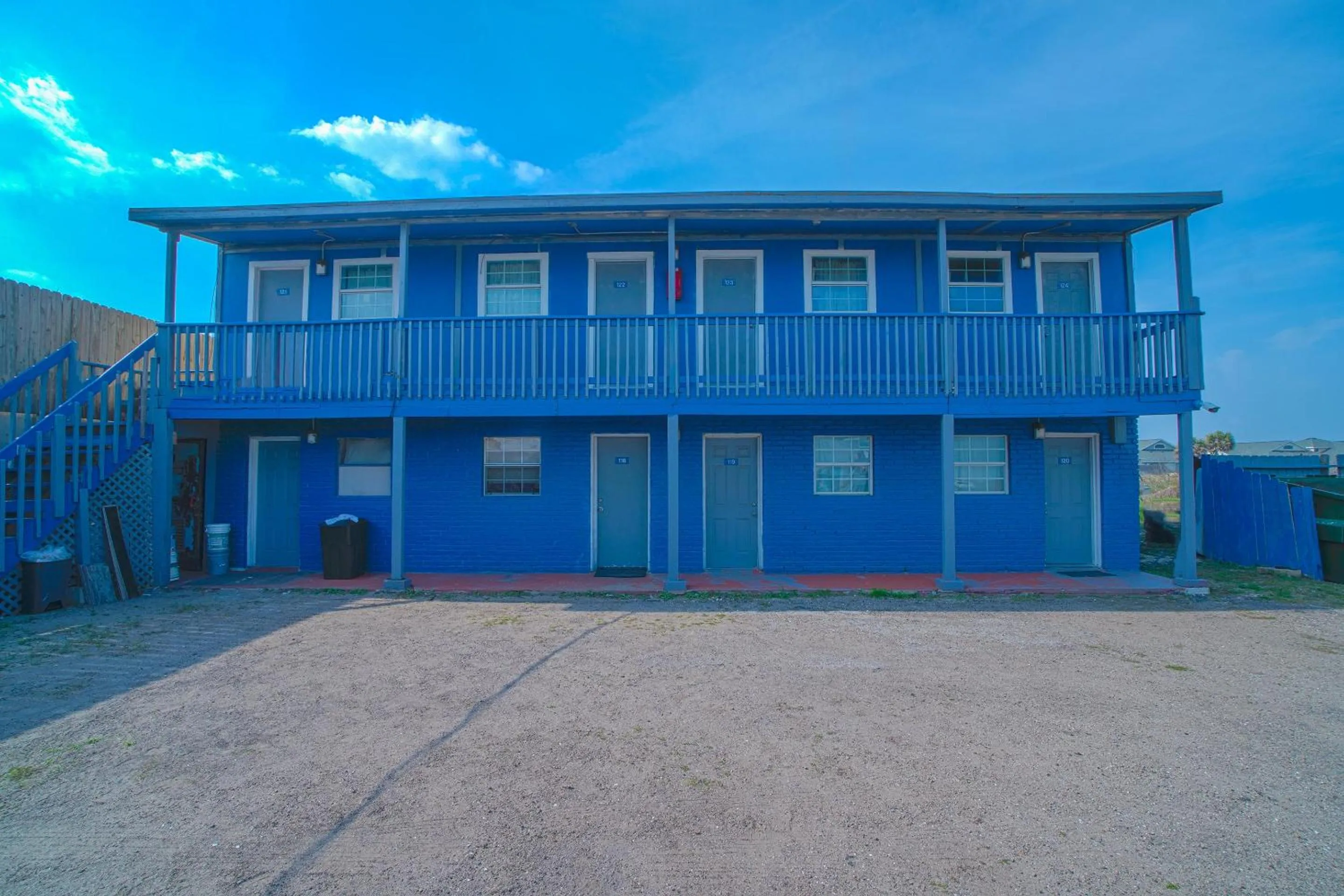 Facade/entrance in Monterrey Motel Padre Island, Corpus Christi BY OYO
