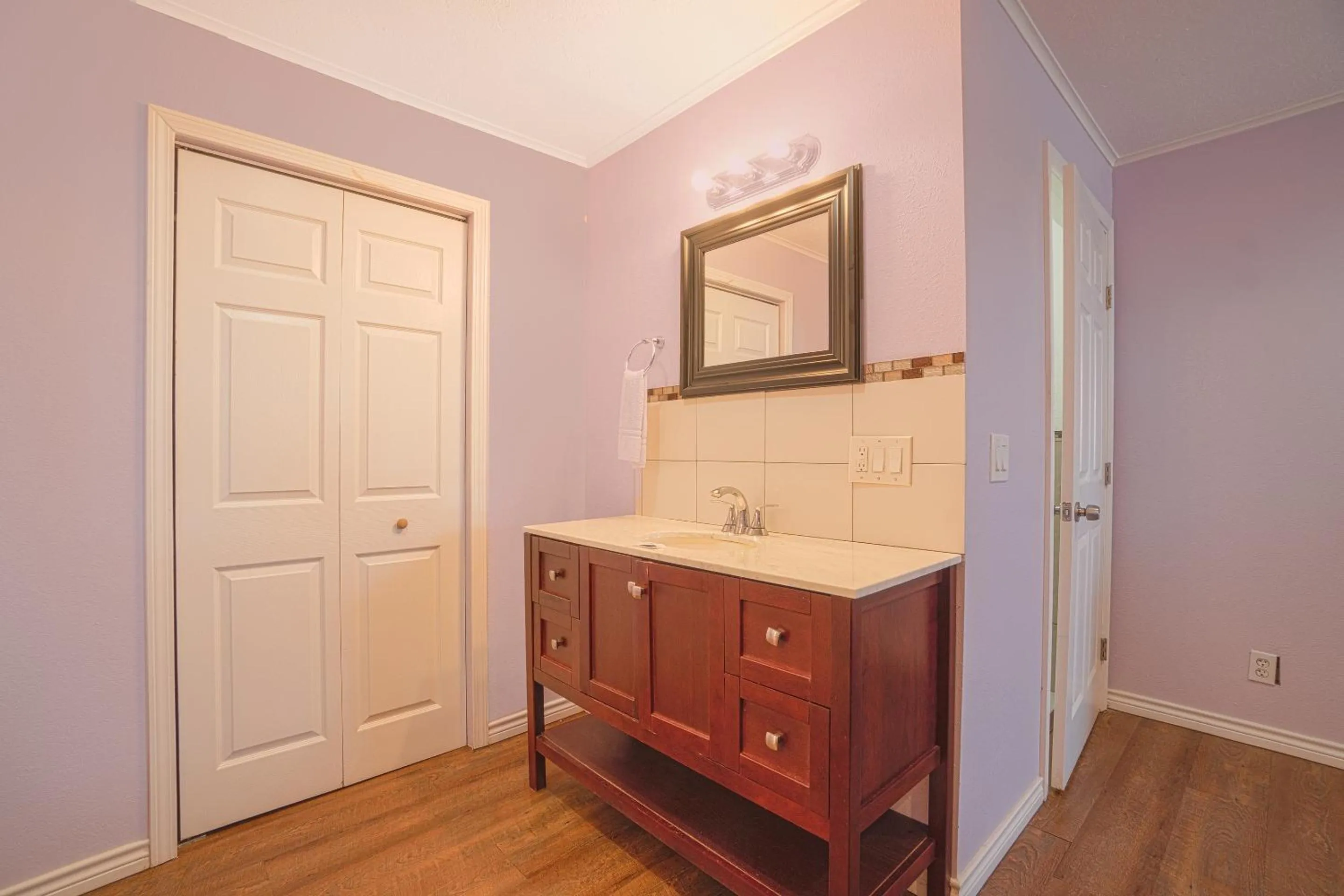 Bedroom in Monterrey Motel Padre Island, Corpus Christi BY OYO