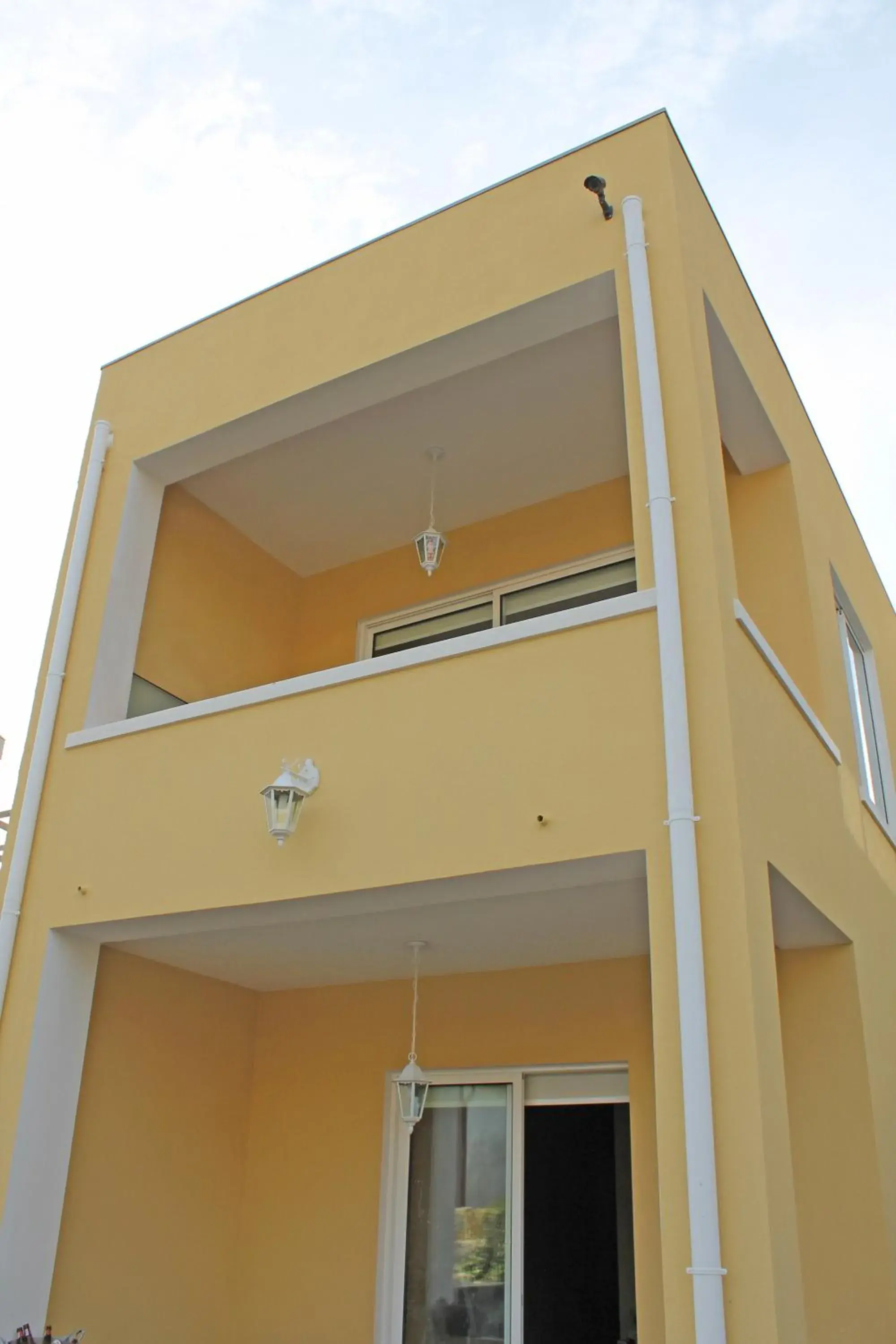 Property building in Monte Carlo Love Porto Property building in Monte Carlo Love Porto