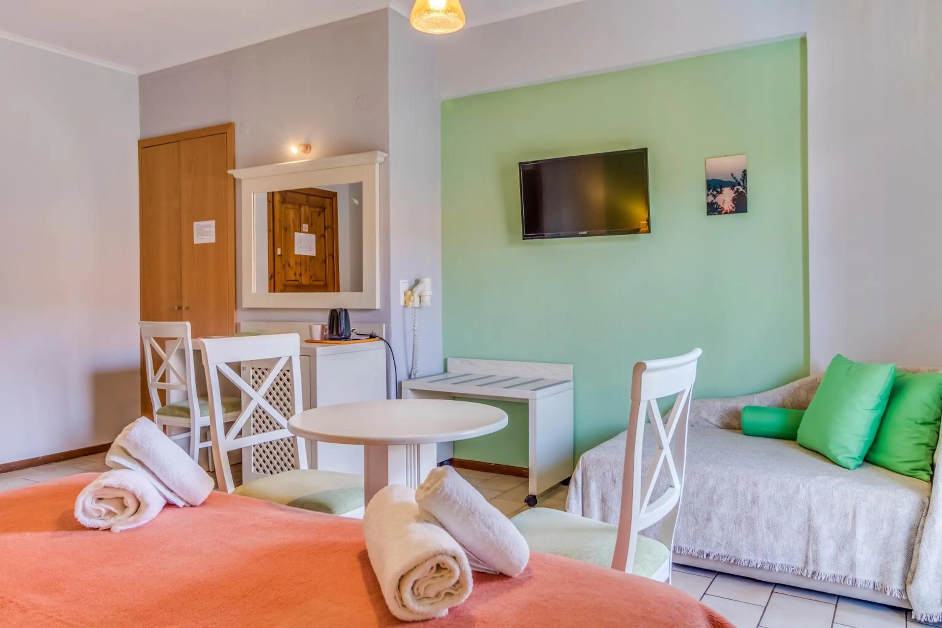 Bedroom, Bed in Hotel Pegasus-Adult Friendly