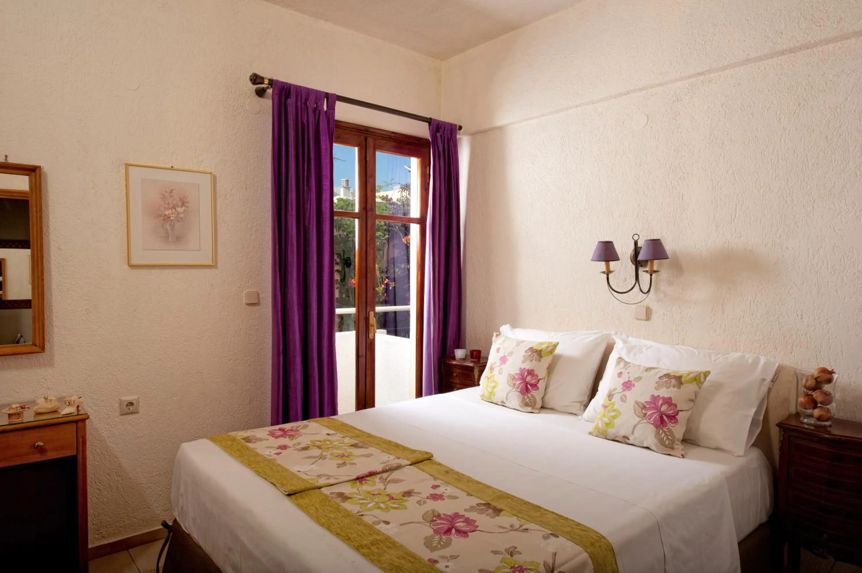 Bed in Malia Mare Hotel