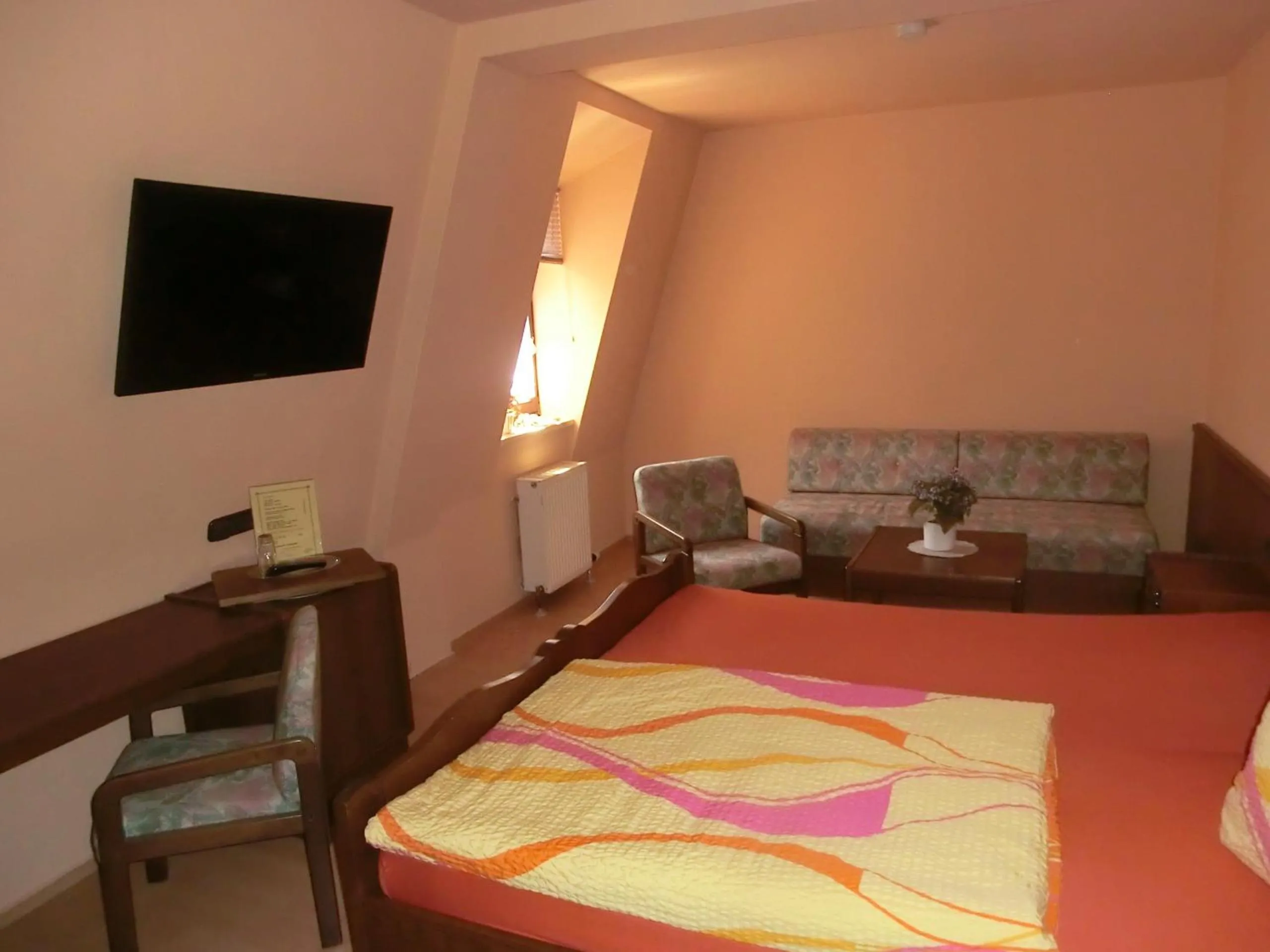 Bedroom, Bed in Hotel Glindenberger Hof