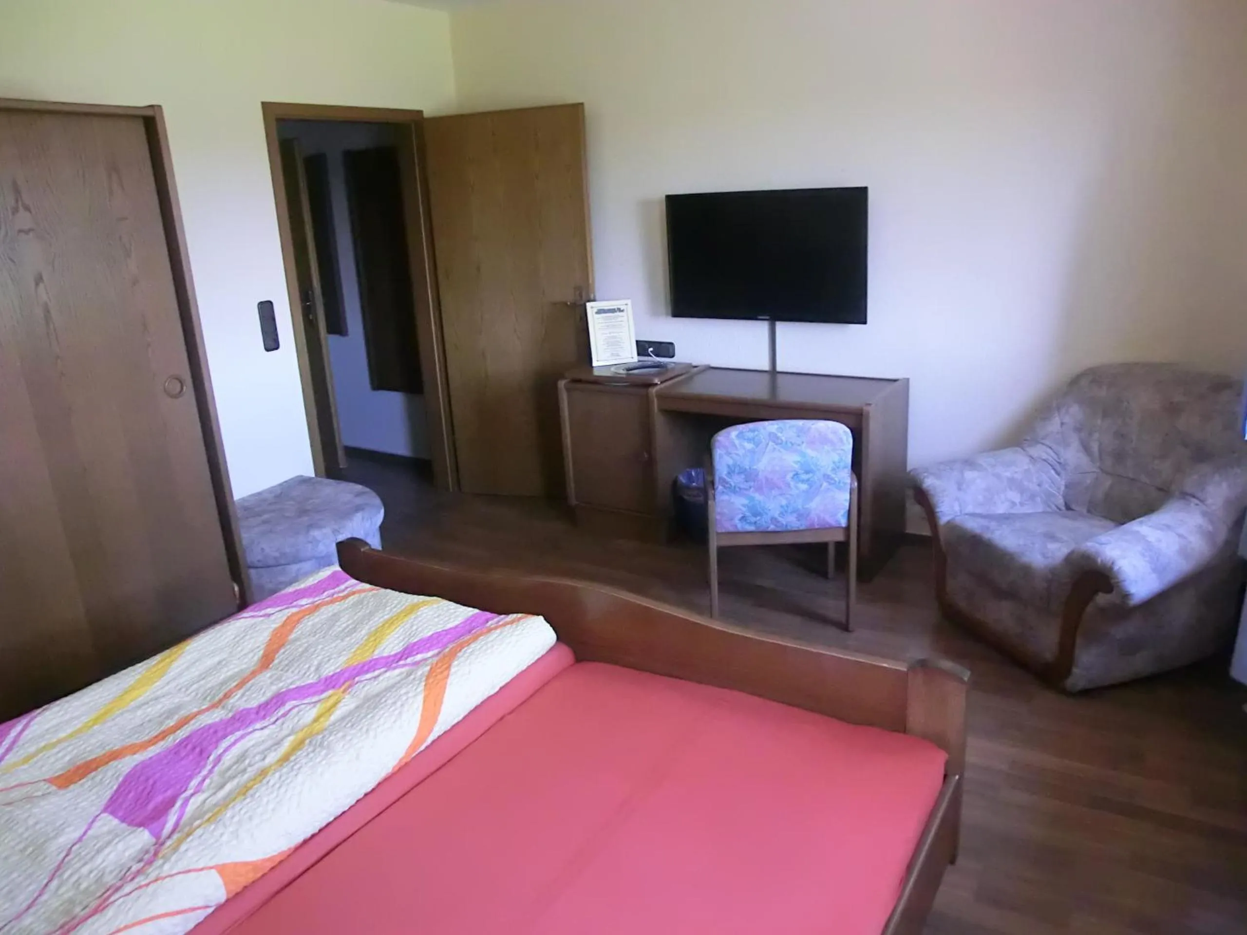 Bedroom, Bed in Hotel Glindenberger Hof