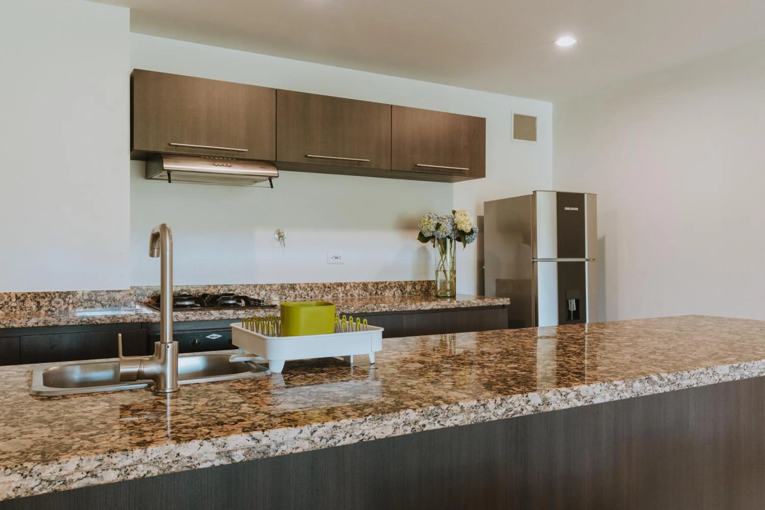 Kitchen or kitchenette in Travelers Rio Verde Living Suites