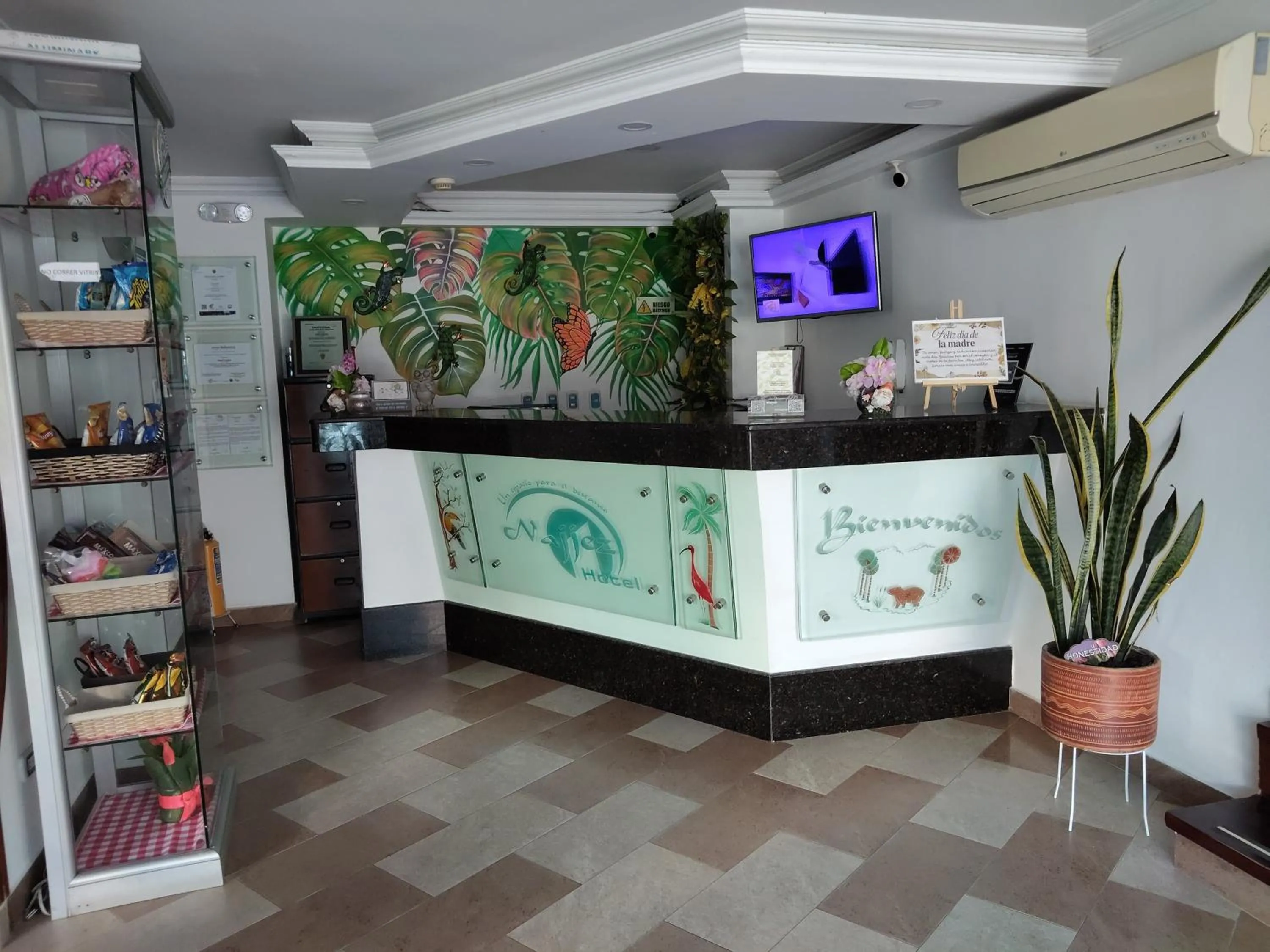 Lobby or reception in Hotel Najjez