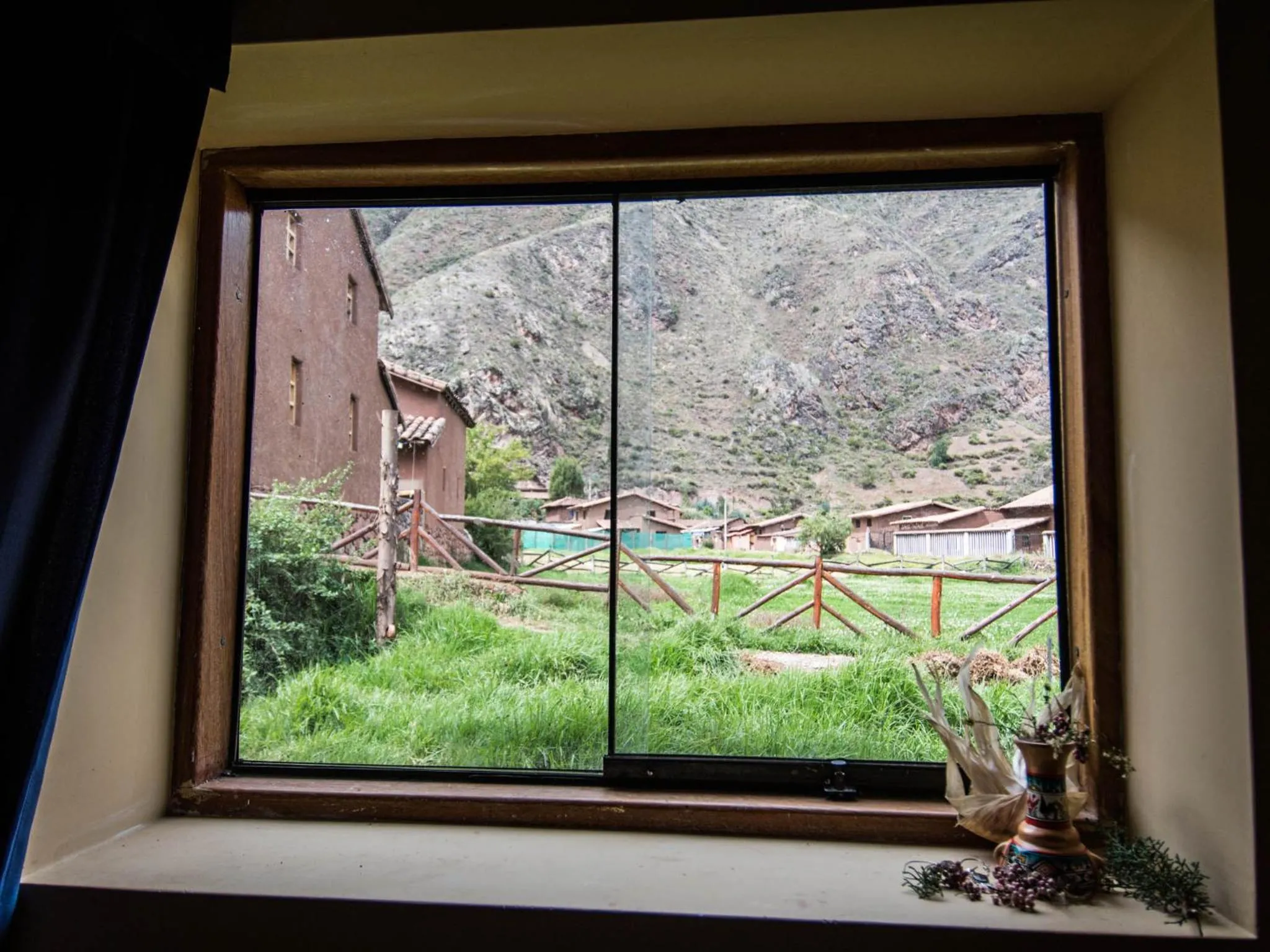 Mountain view in Intihuatana Hostel