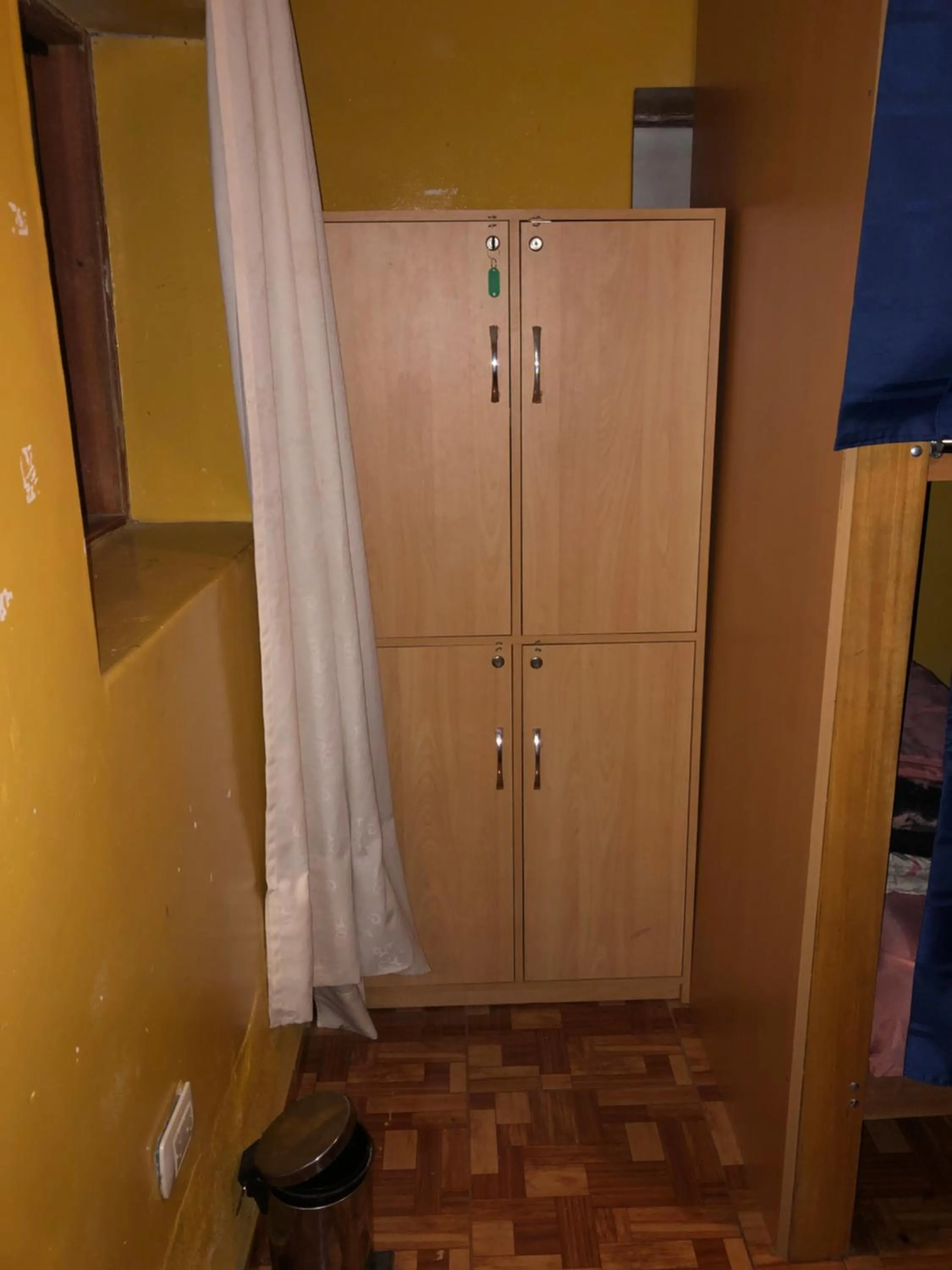microwave in Intihuatana Hostel