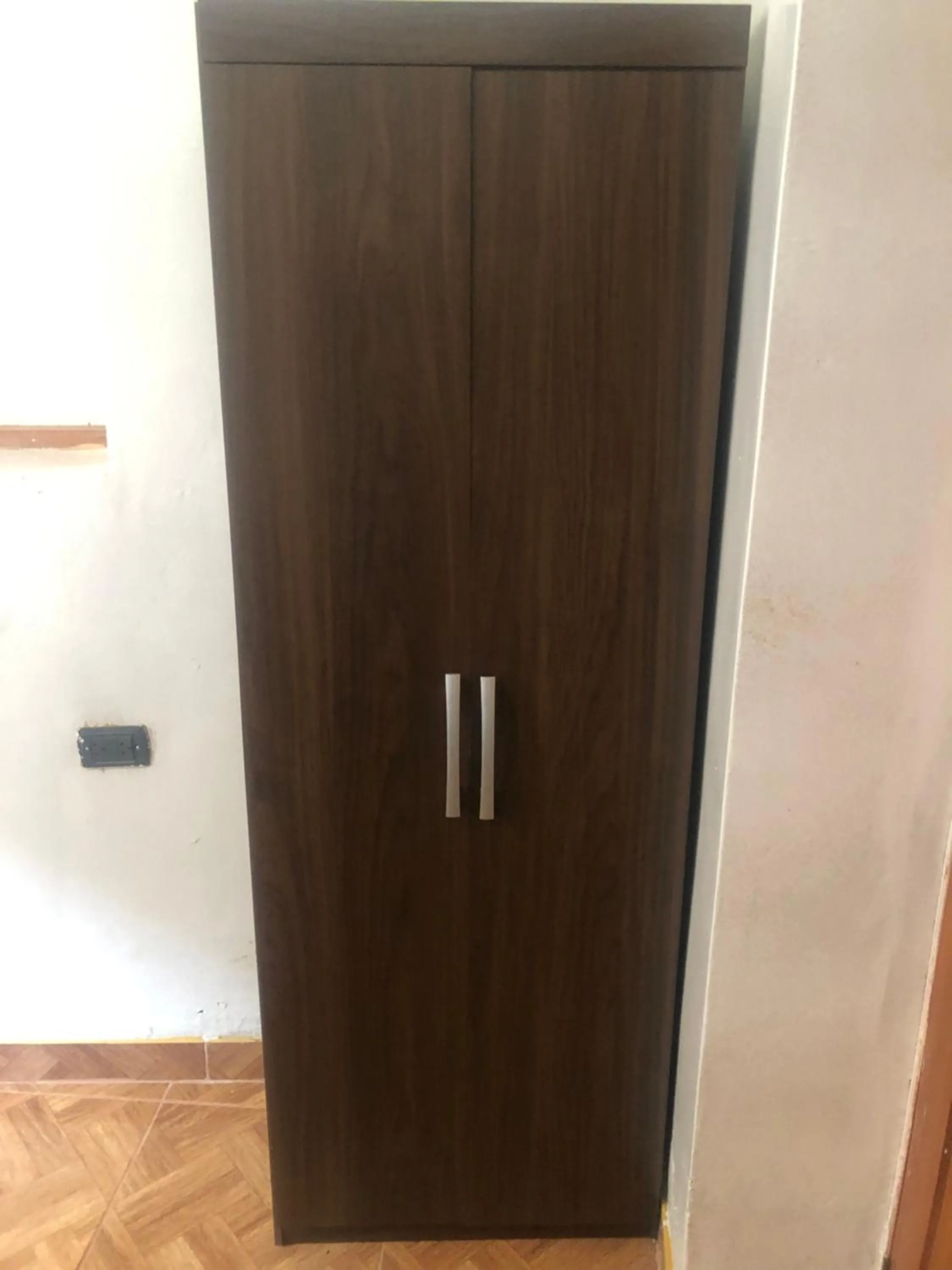 wardrobe in Intihuatana Hostel