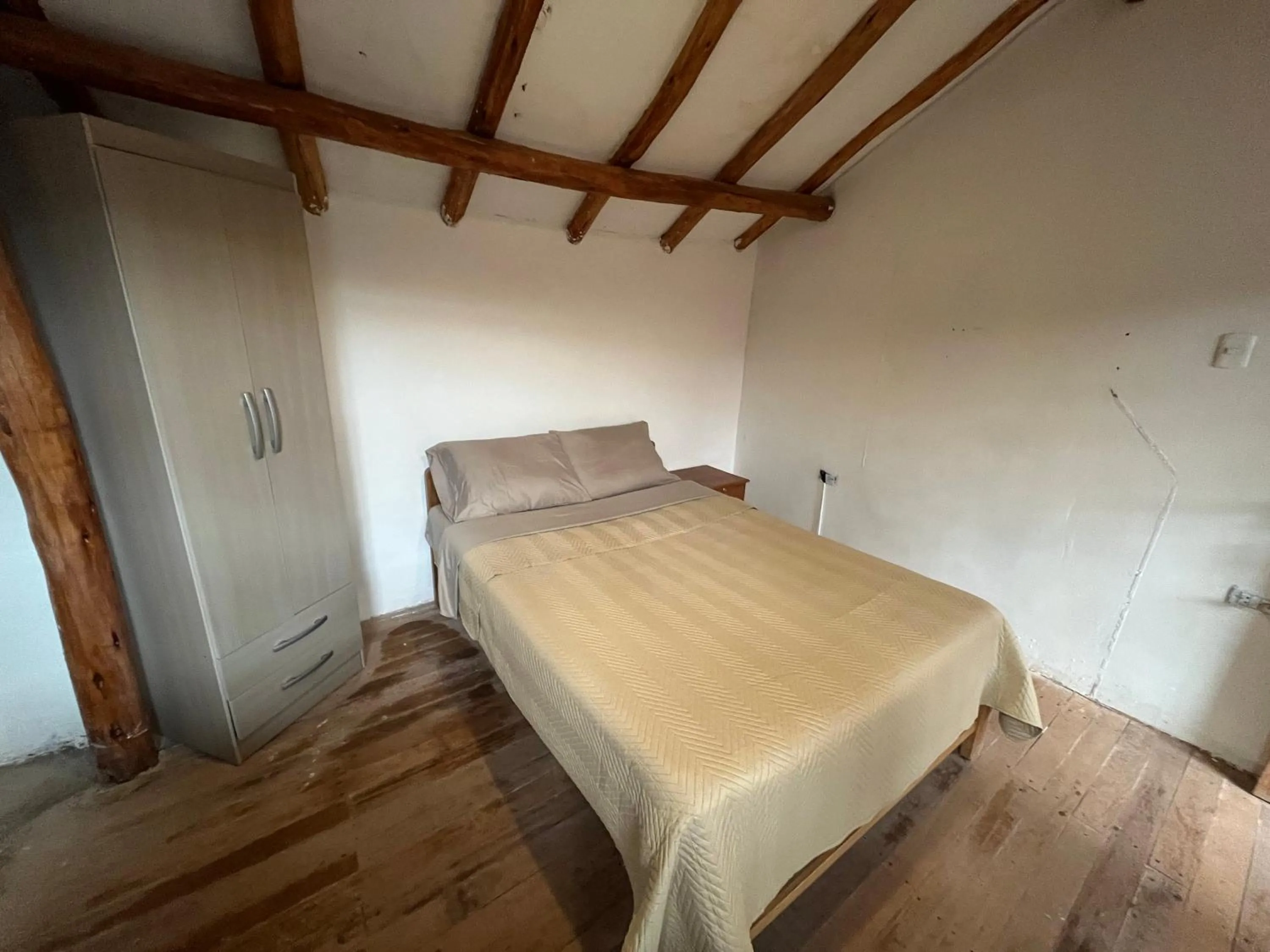 Bedroom, Bed in Intihuatana Hostel