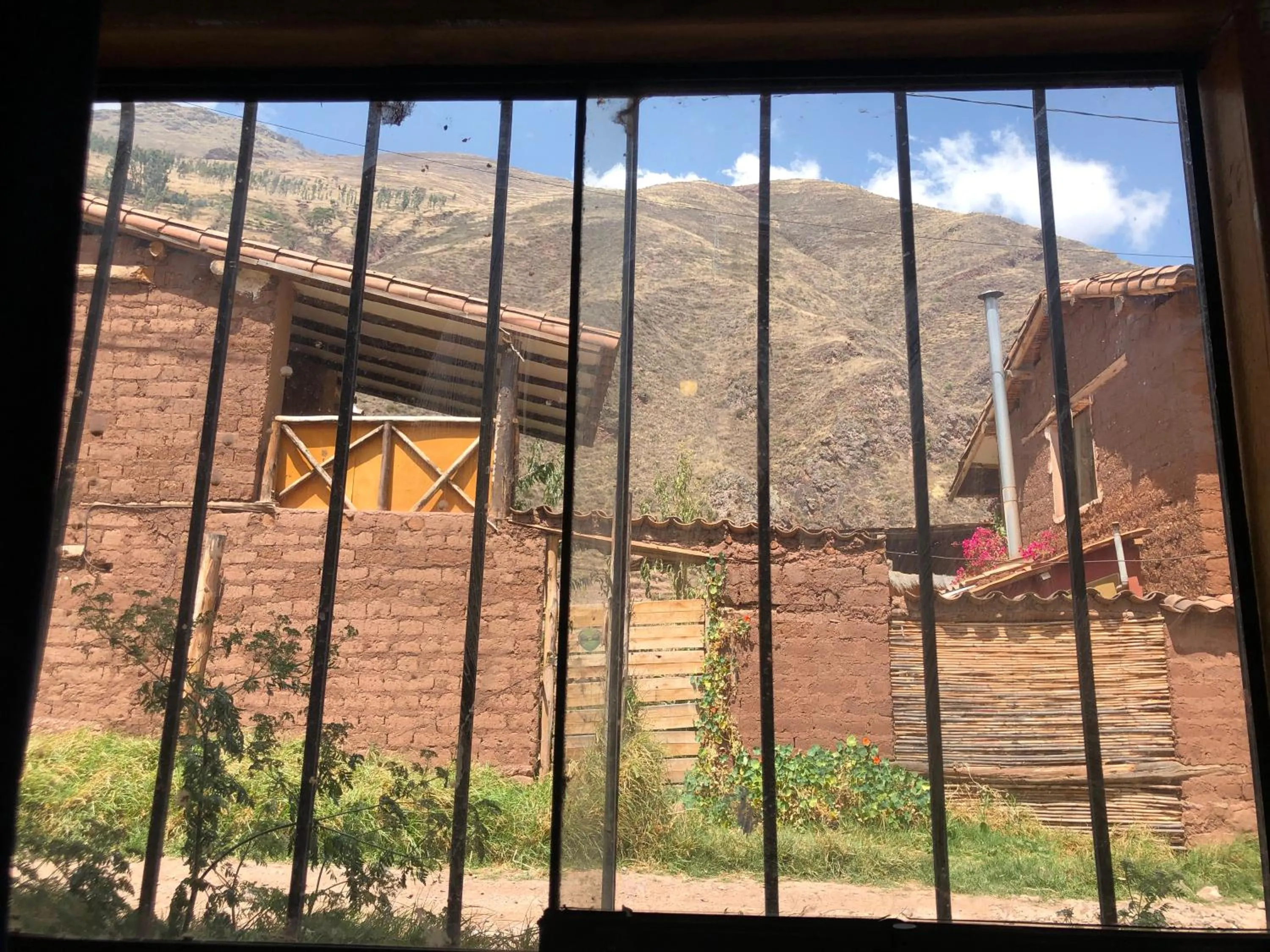 Mountain view in Intihuatana Hostel