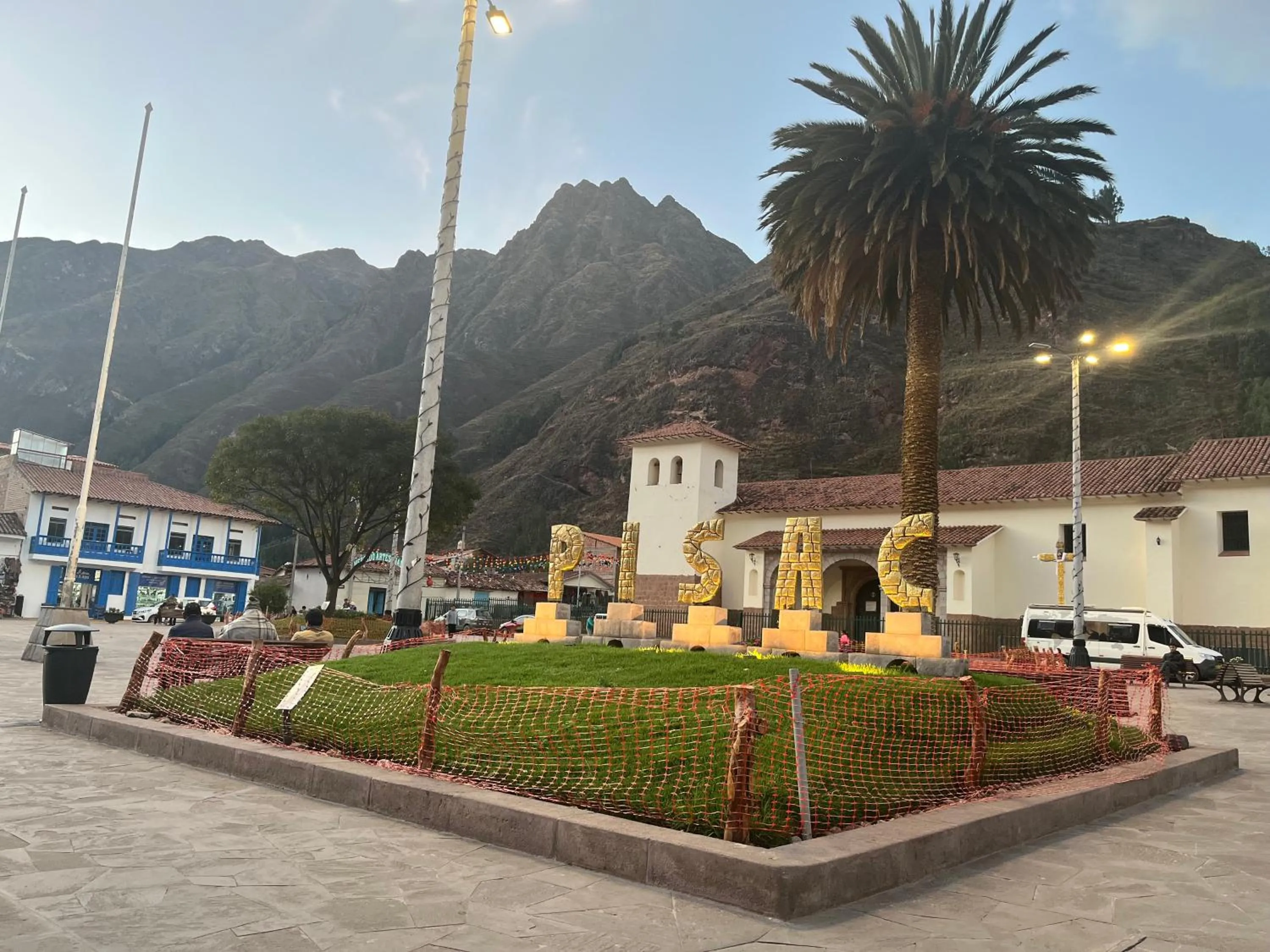 Area and facilities in Intihuatana Hostel