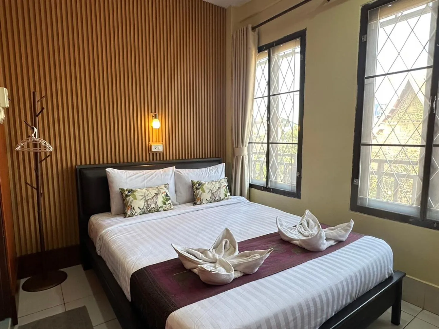 Bedroom, Bed in Mixay Paradise Hotel