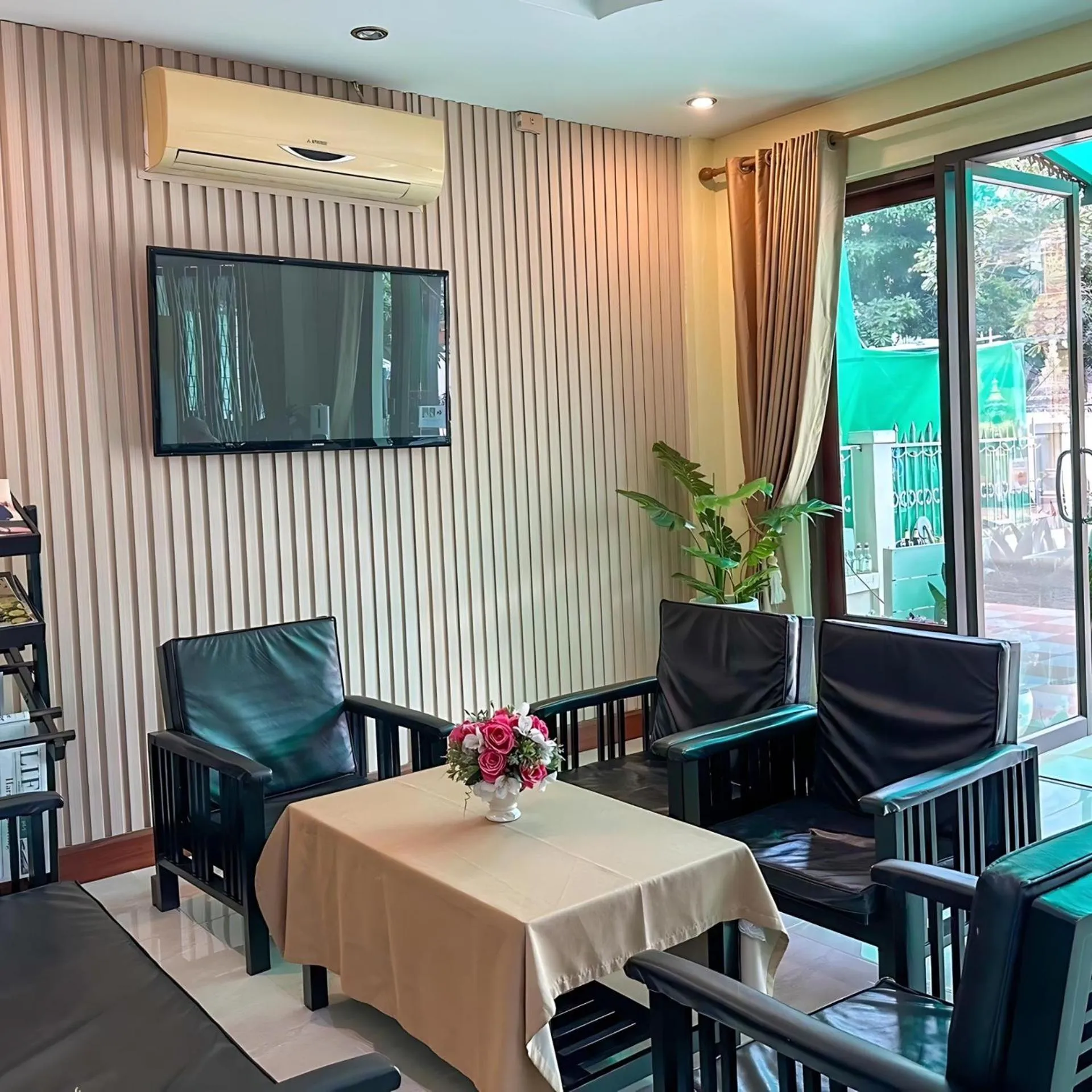 Living room in Mixay Paradise Hotel