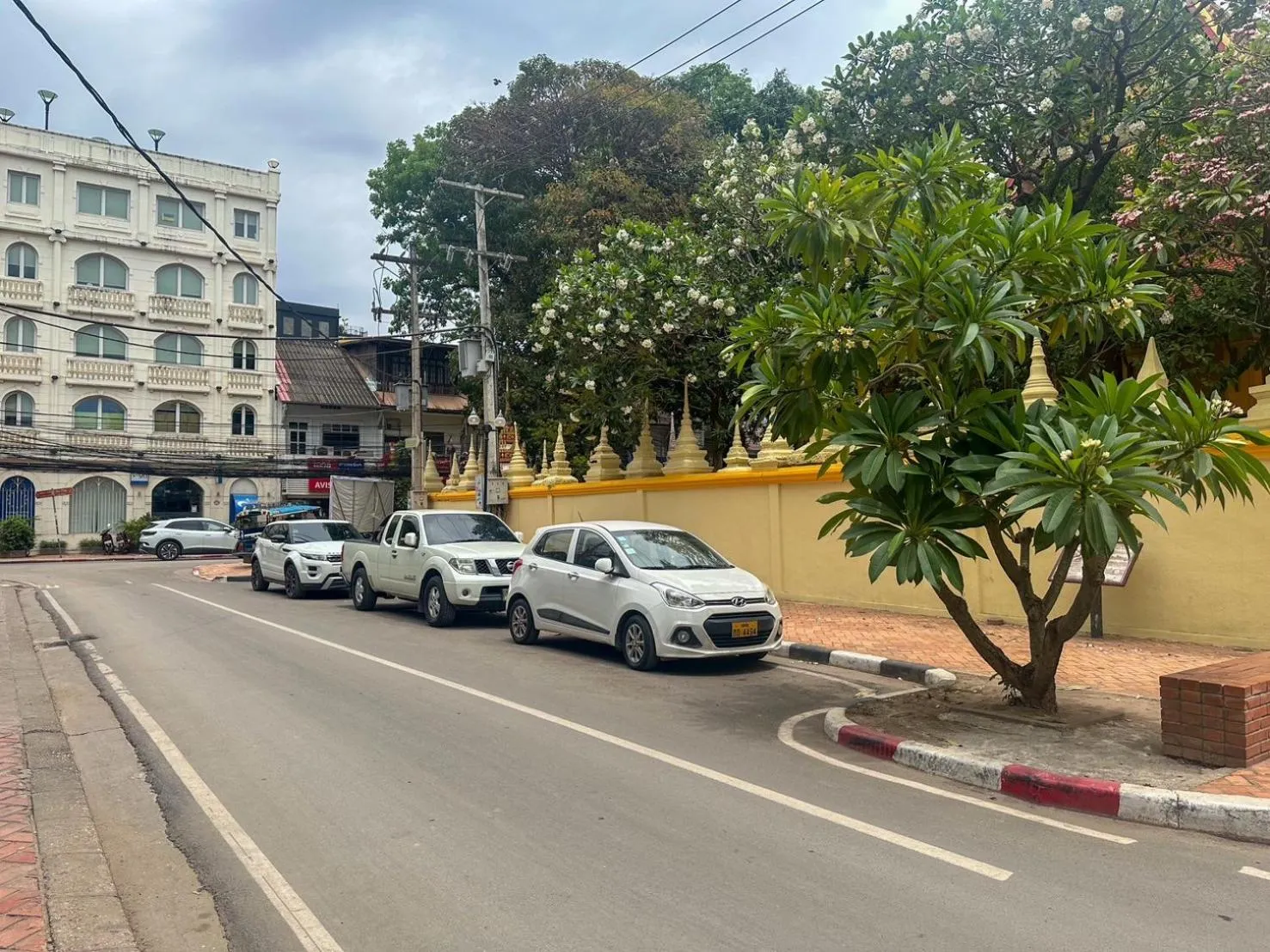 Parking in Mixay Paradise Hotel