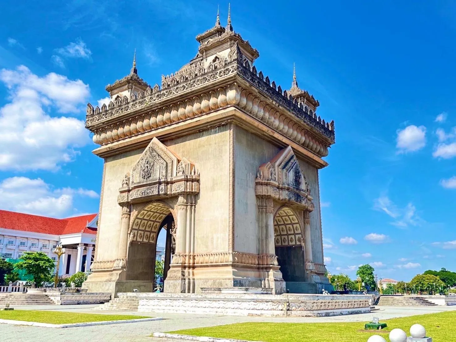 Nearby landmark in Mixay Paradise Hotel