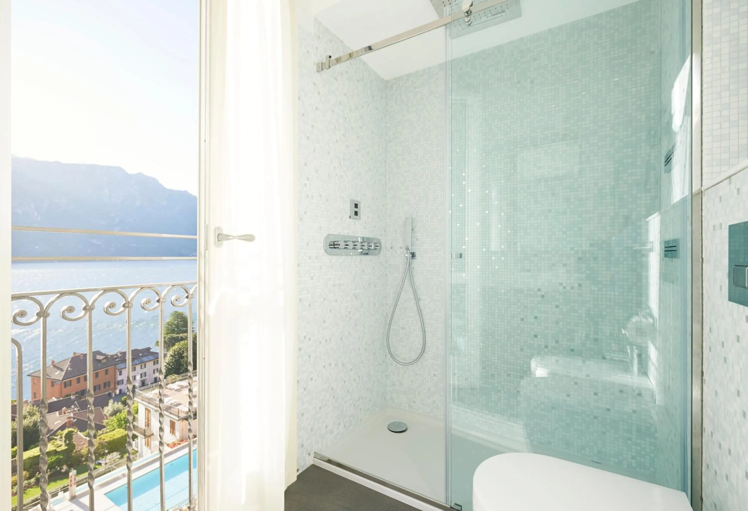 Shower in Hotel Belvedere