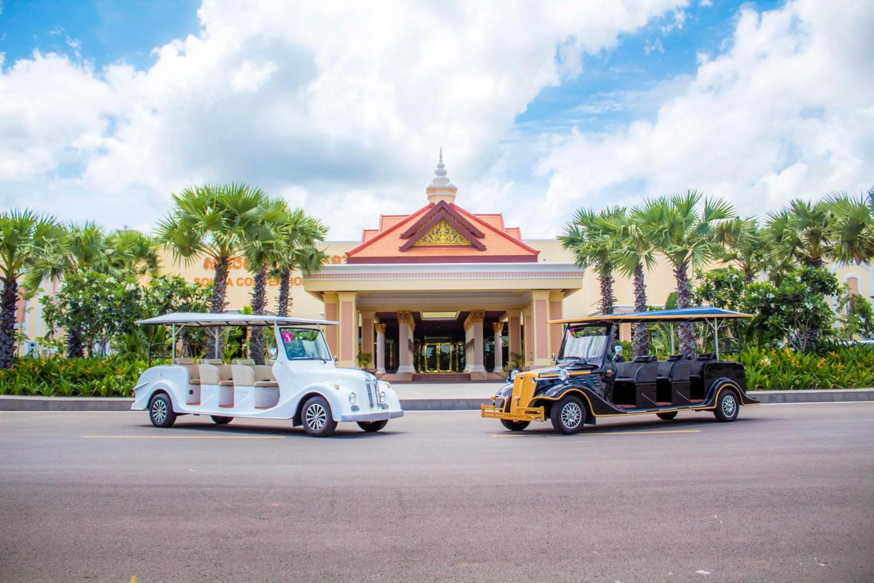 Facade/entrance in Sokha Siem Reap Resort & Convention Center