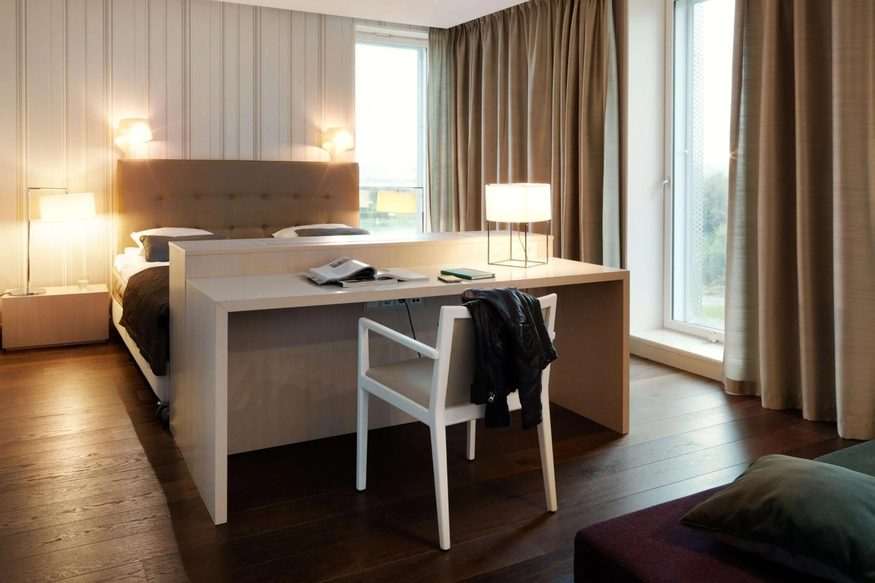 Bedroom, Bed in Scandic Oslo Airport