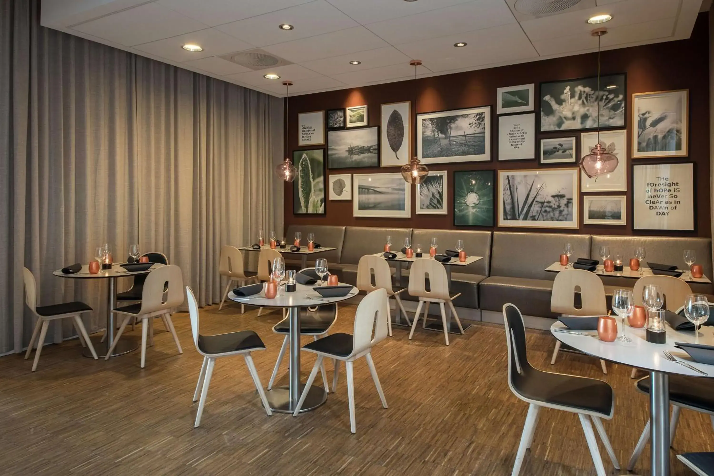 Restaurant/places to eat in Scandic Oslo Airport Restaurant/places to eat in Scandic Oslo Airport