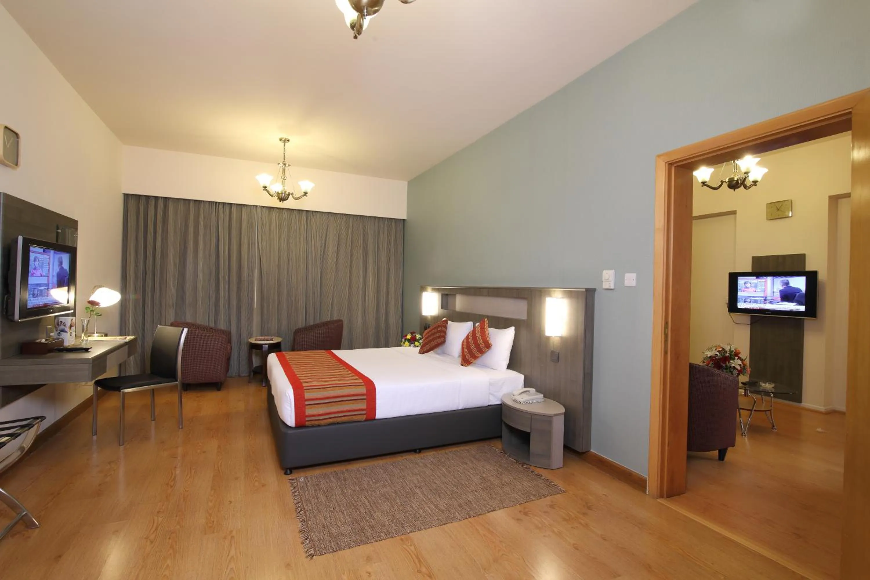 Photo of the whole room, Bed in Florida City Hotel Apartments (Previously Flora Hotel Apartments)