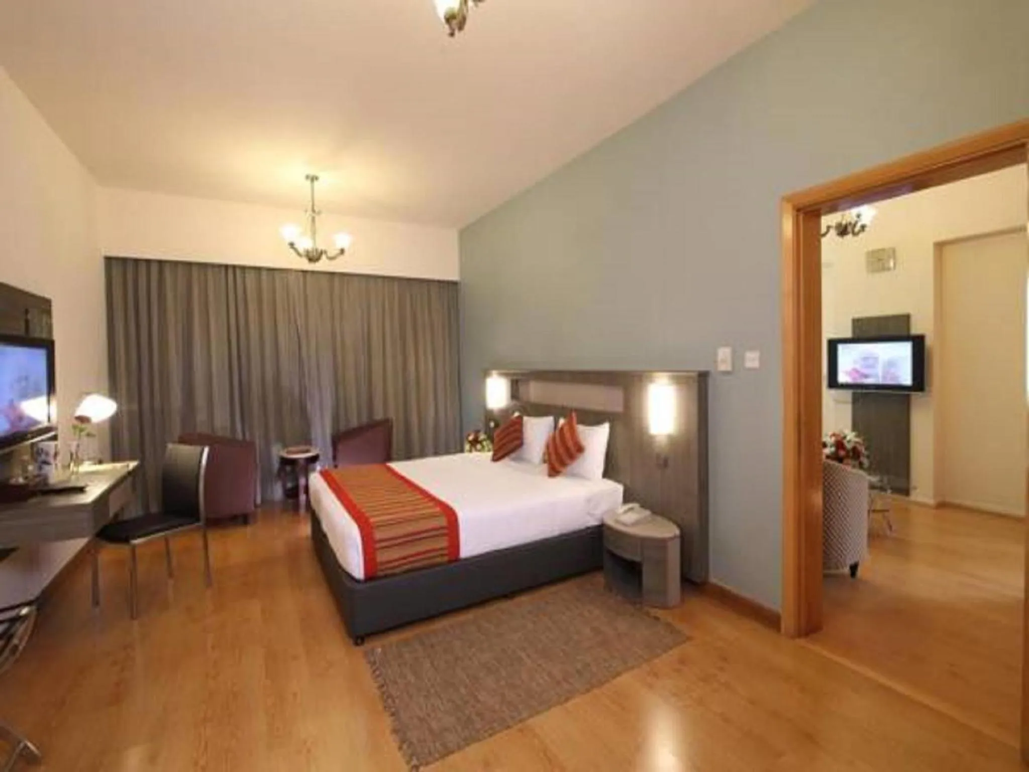 Bed in Florida City Hotel Apartments (Previously Flora Hotel Apartments)