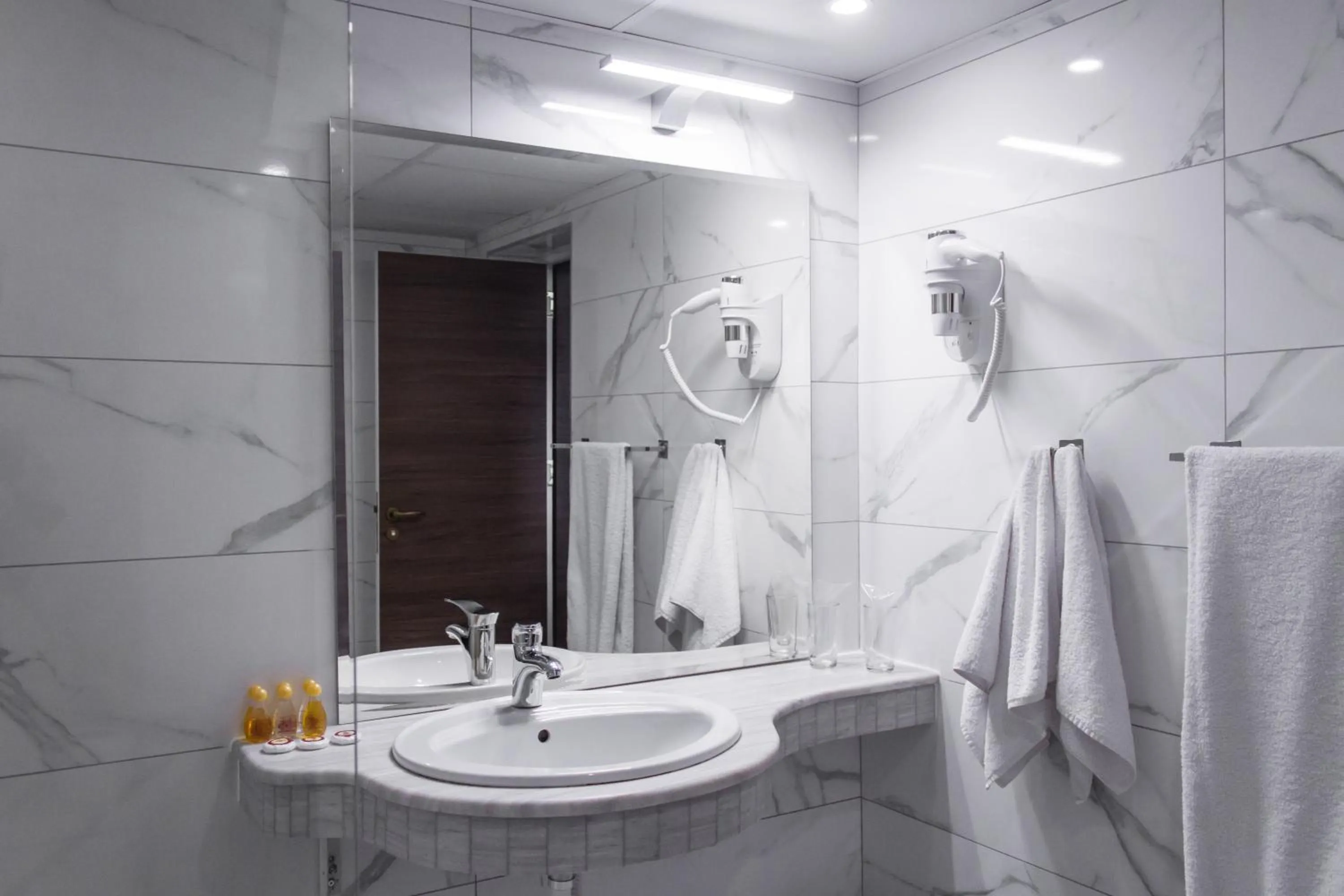 Bathroom in Hotel Anna Palace