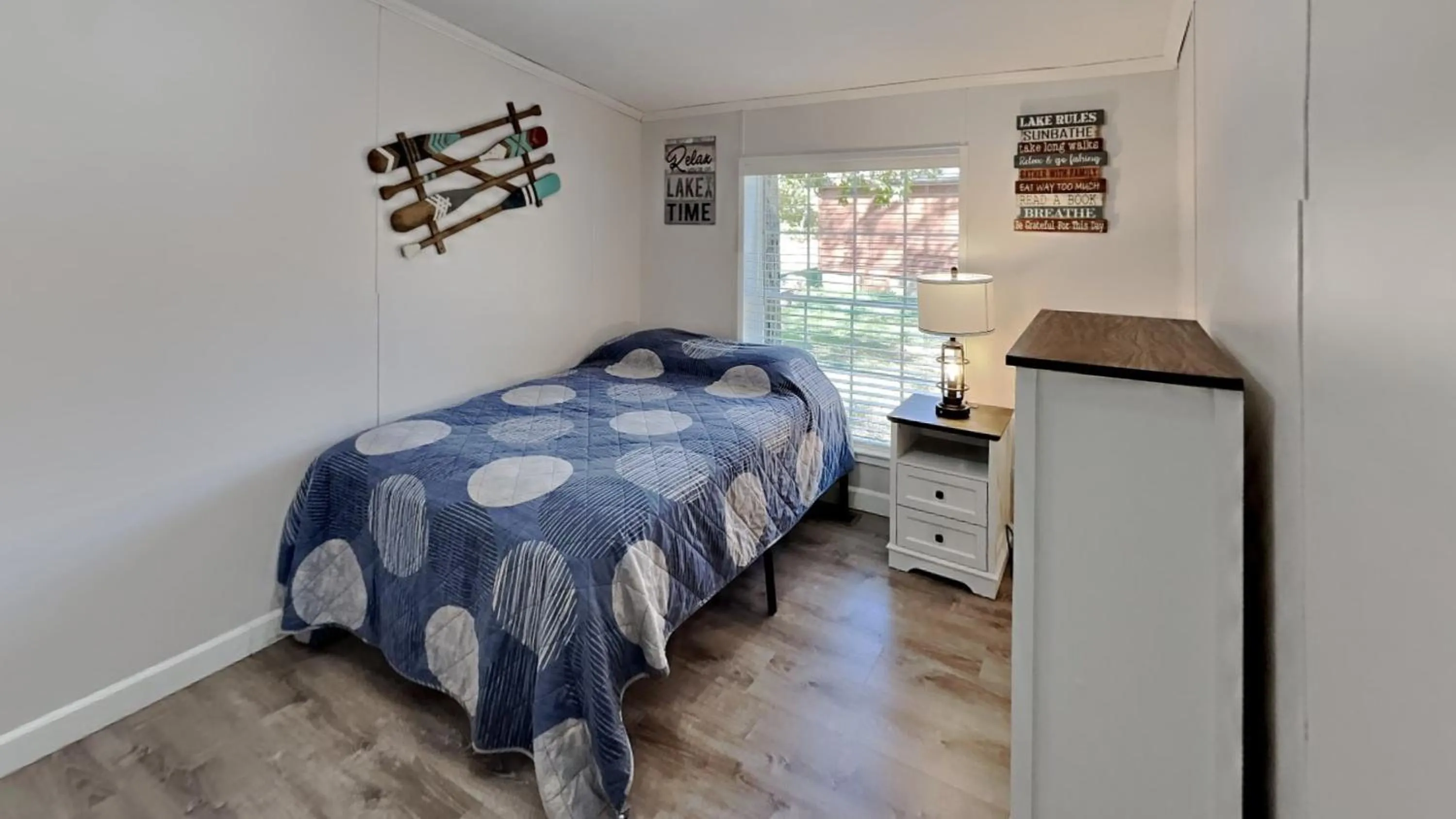 Bed in Put-in-Bay Island Club #113