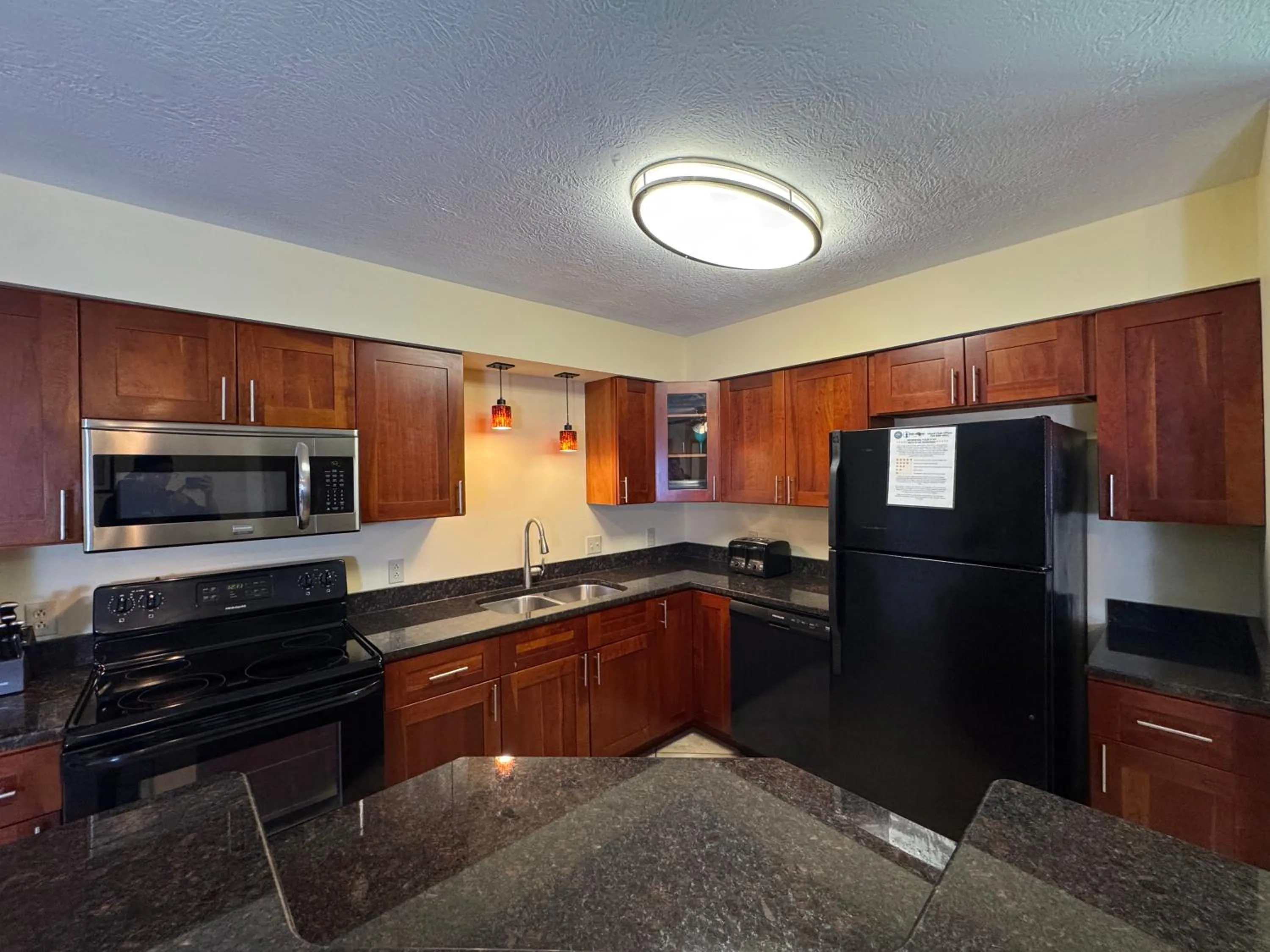 Put-in-Bay Poolview Condo #5