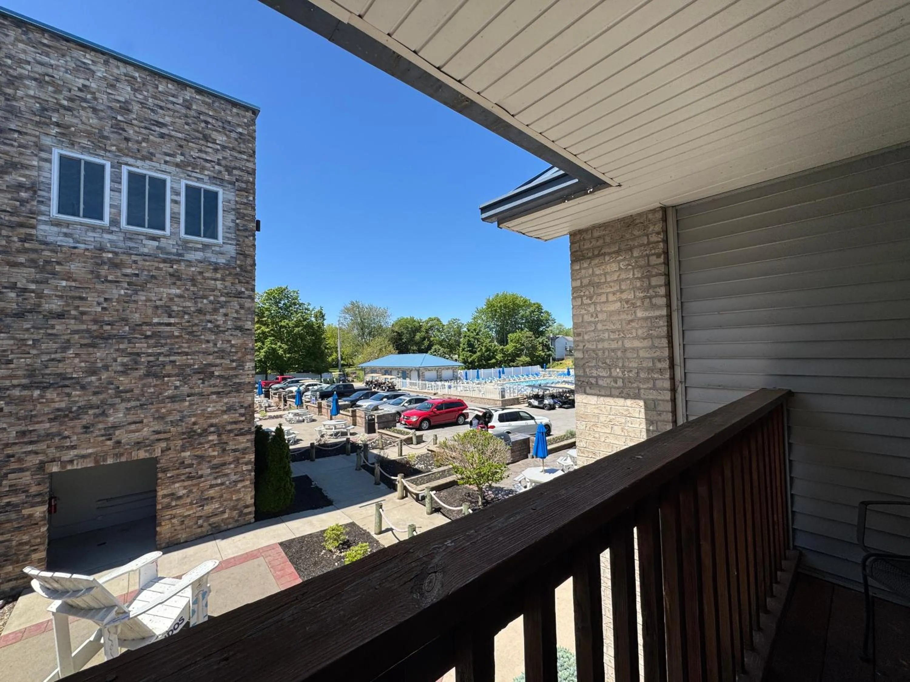 Put-in-Bay Poolview Condo #5