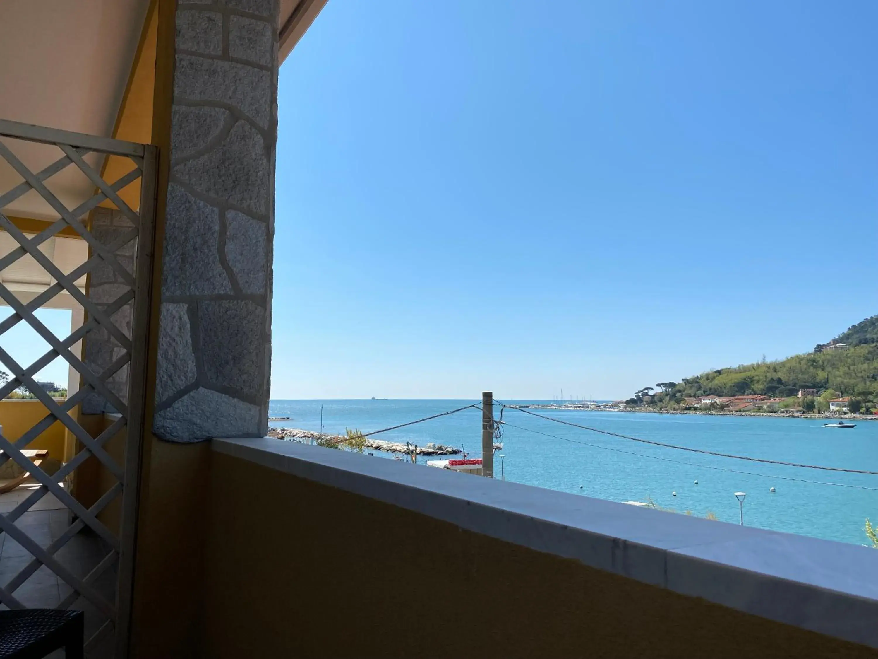 Double Room with Sea View in Maison Del Magra Double Room with Sea View in Maison Del Magra