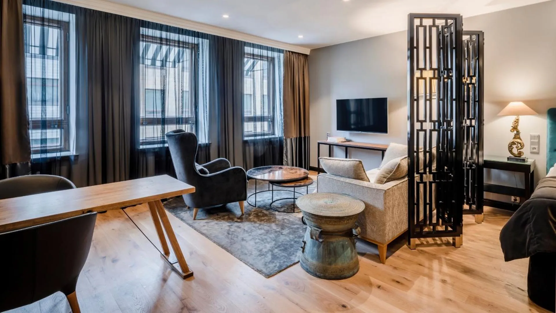 Seating area in Hotel F6