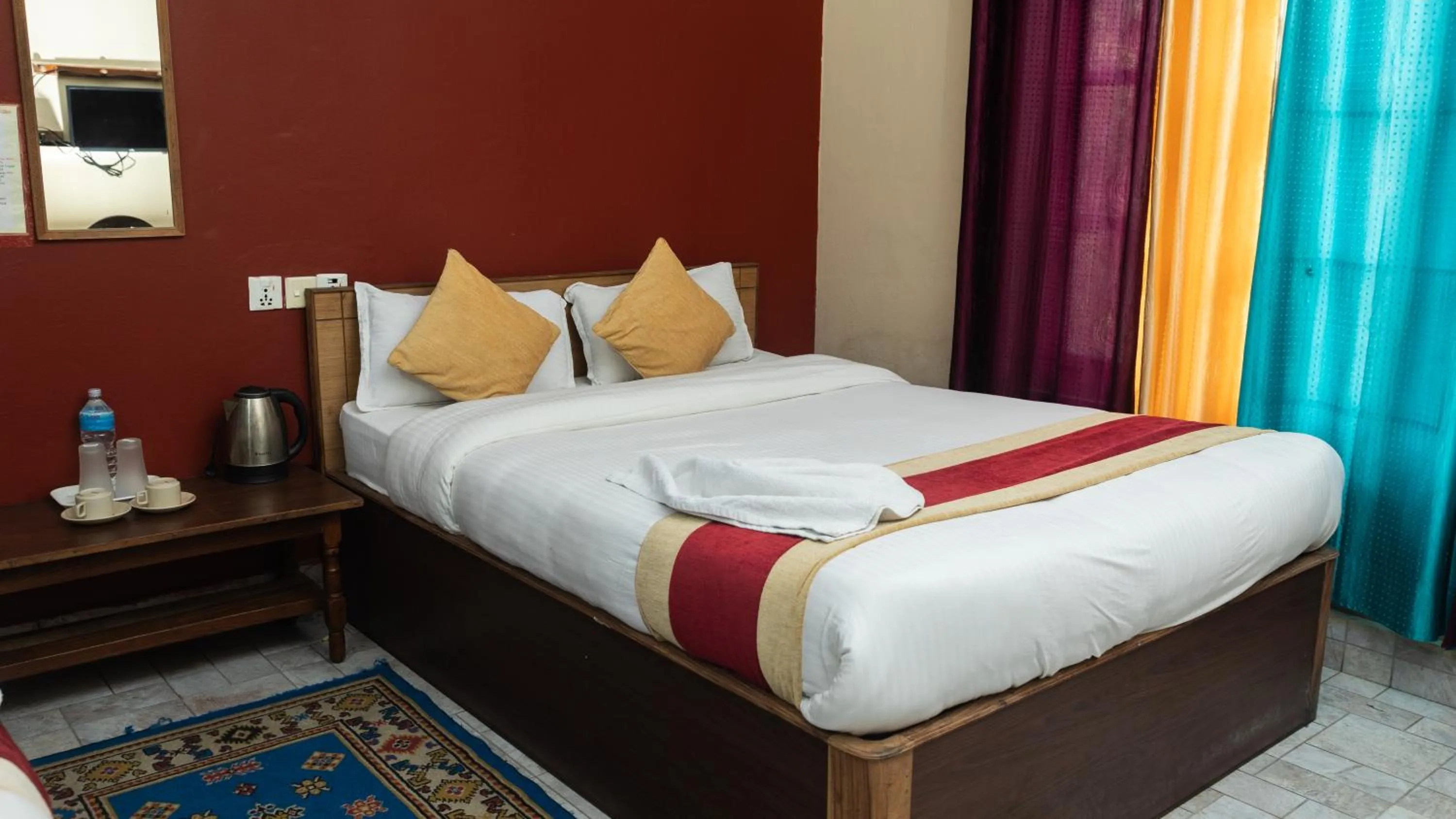 Deluxe Double or Twin Room with Balcony in Wild Horizons Guest House