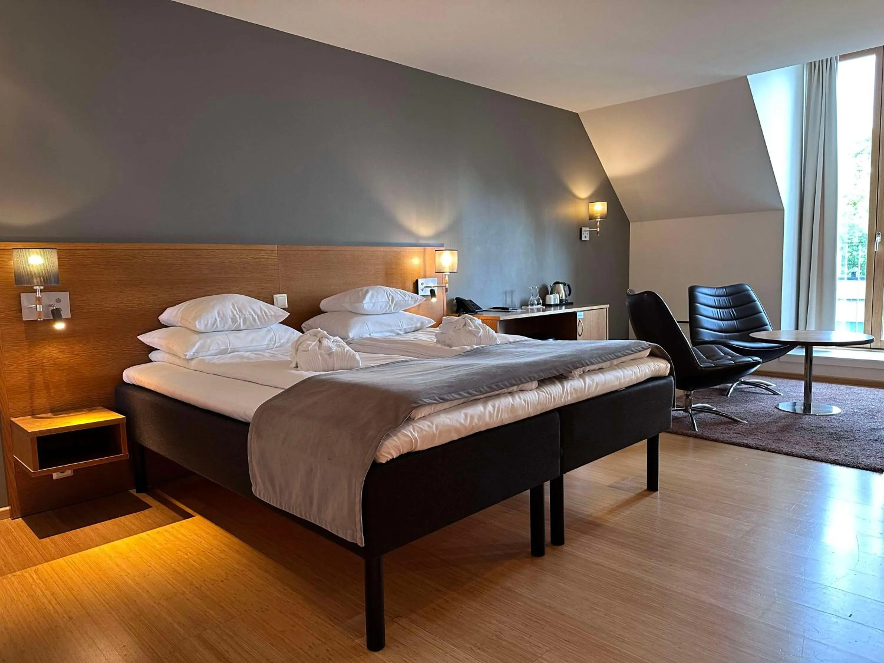 Bedroom, Bed in Scandic Parken