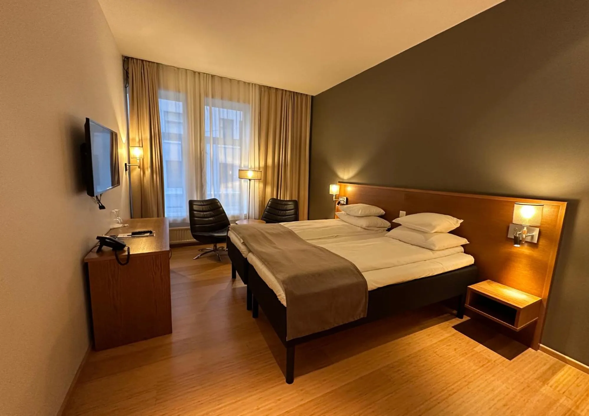 Bed in Scandic Parken