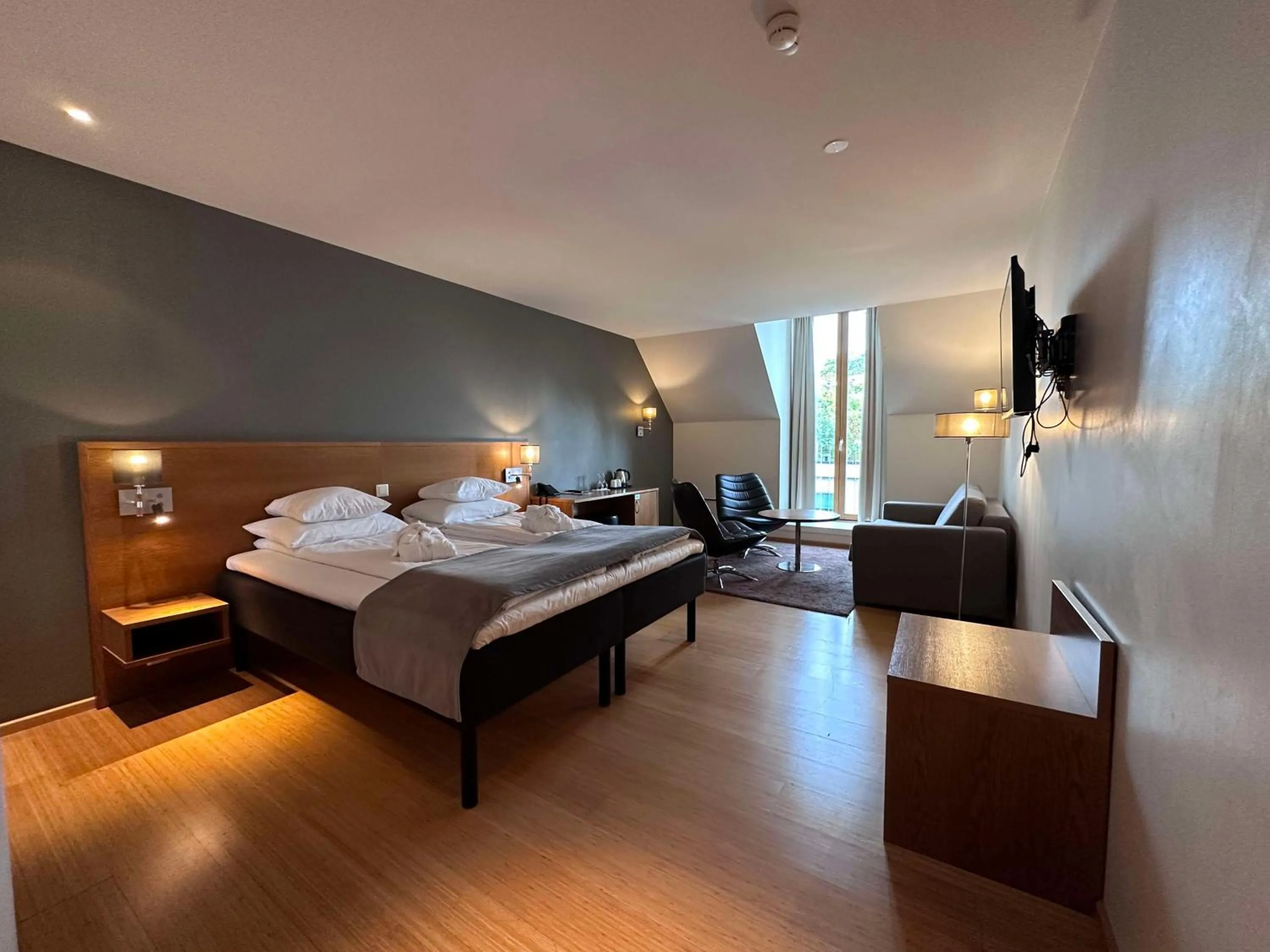 Bedroom, Bed in Scandic Parken