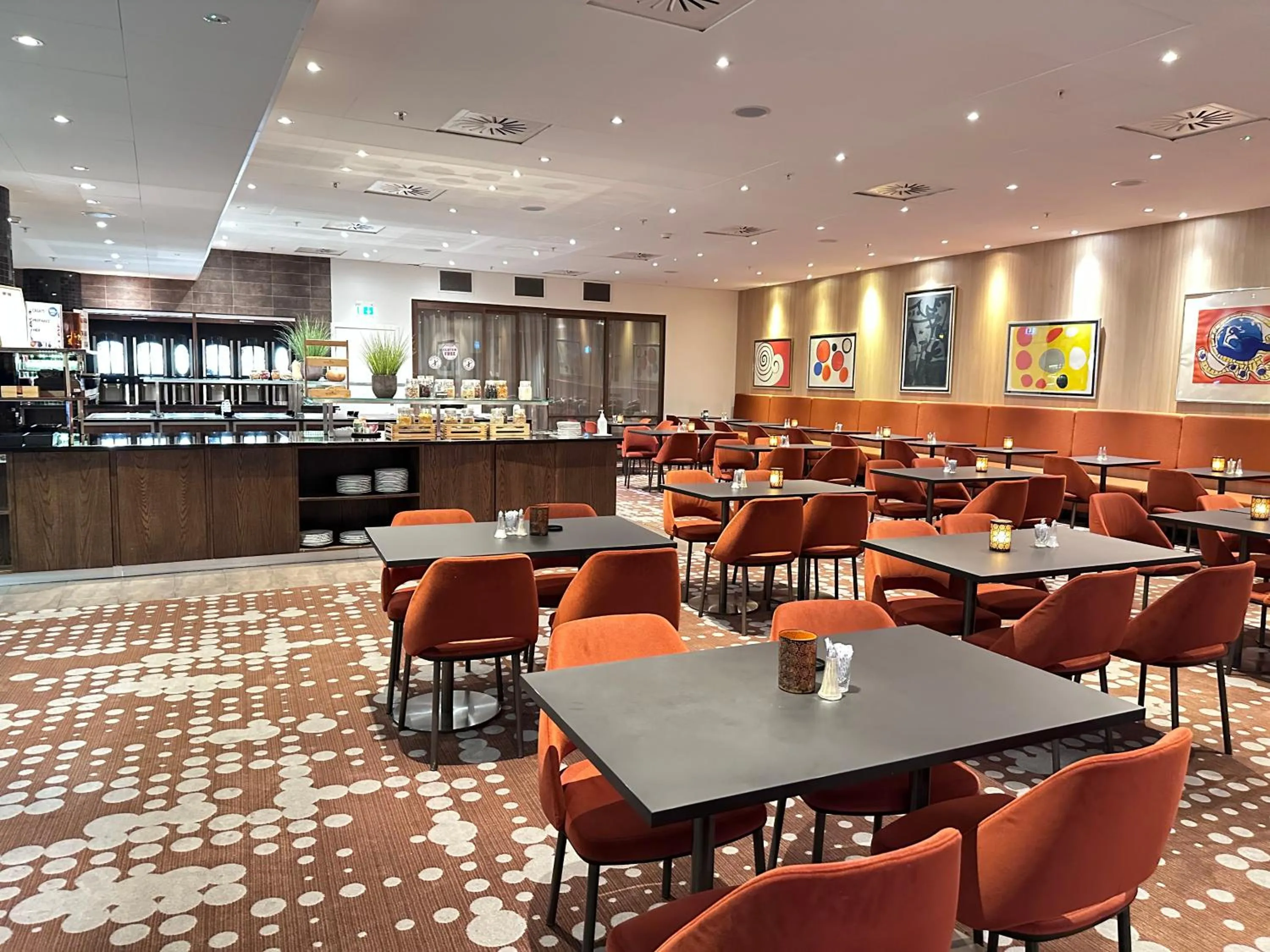 Buffet breakfast in Scandic Parken