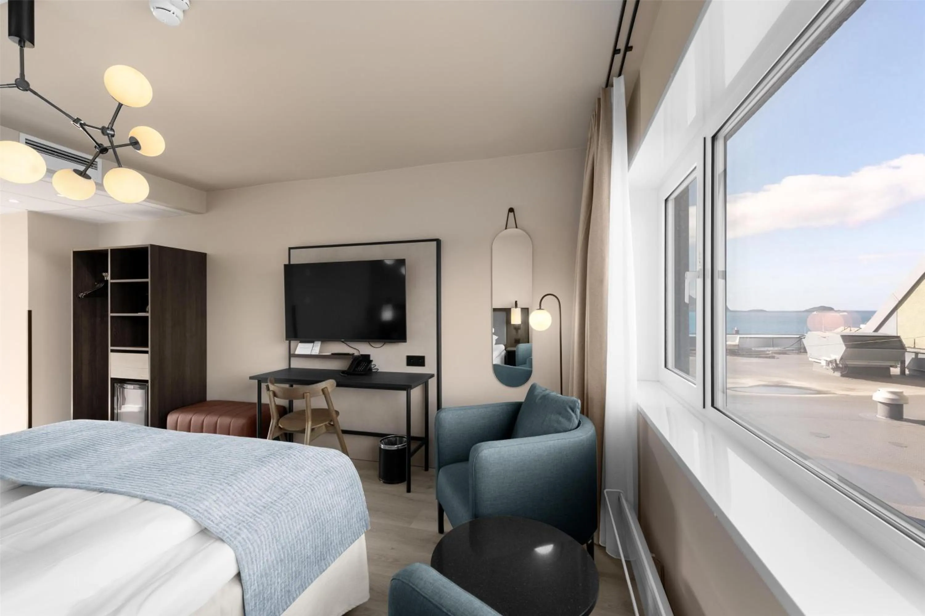 Bedroom, Bed in Scandic Parken