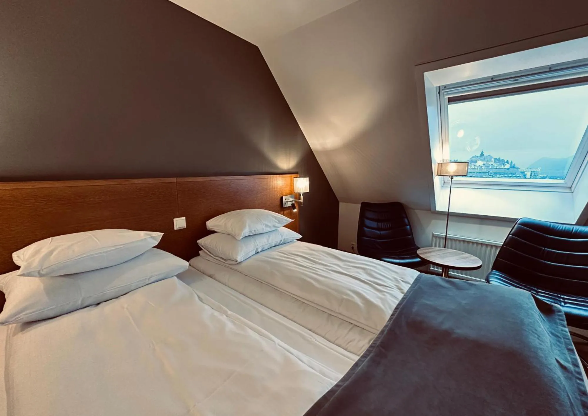 Bed in Scandic Parken